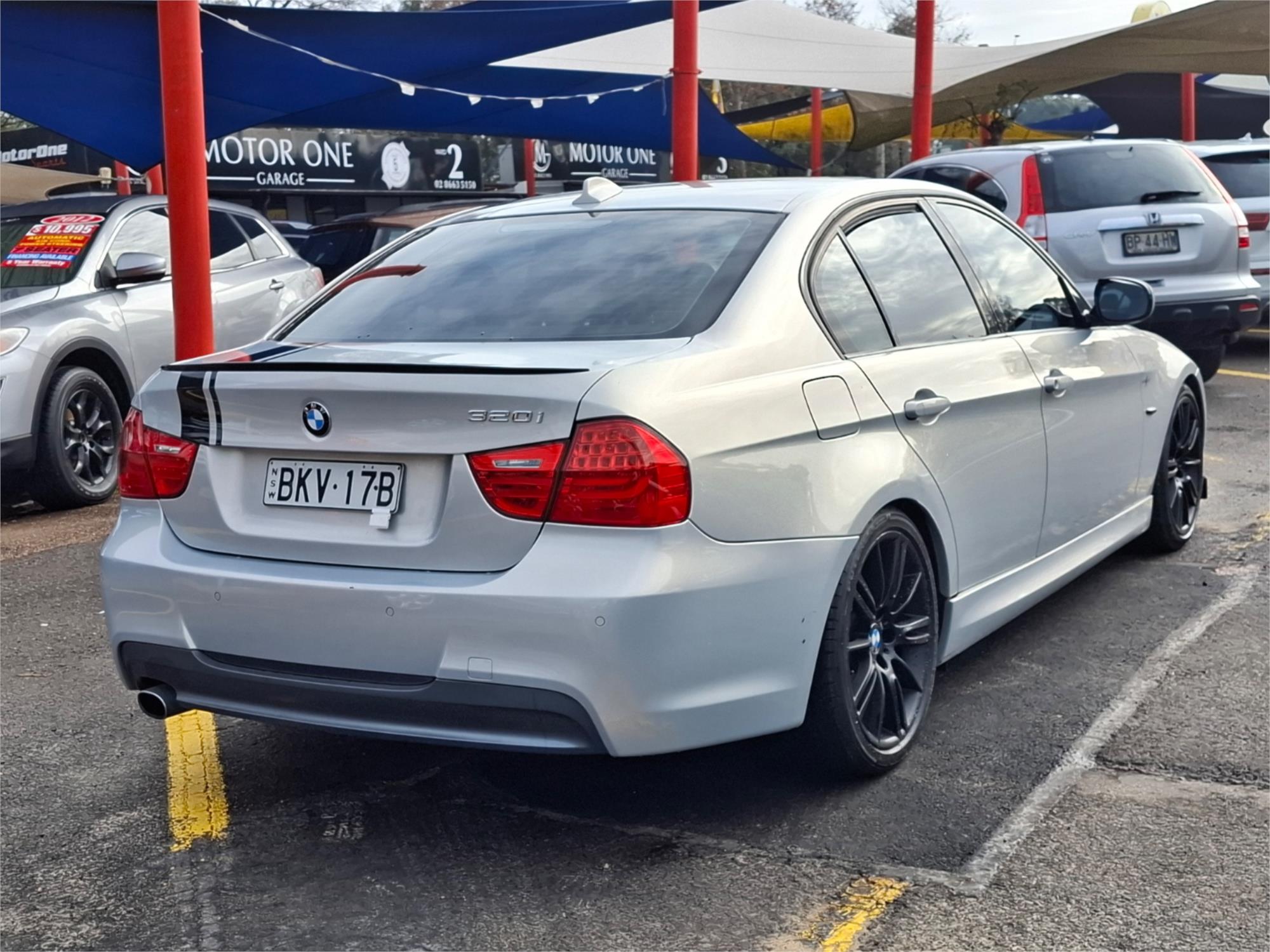 2009 BMW 3 E90 MY09 20i EXECUTIVE 6 SP AUTOMATIC STEPTRONIC 4D SEDAN