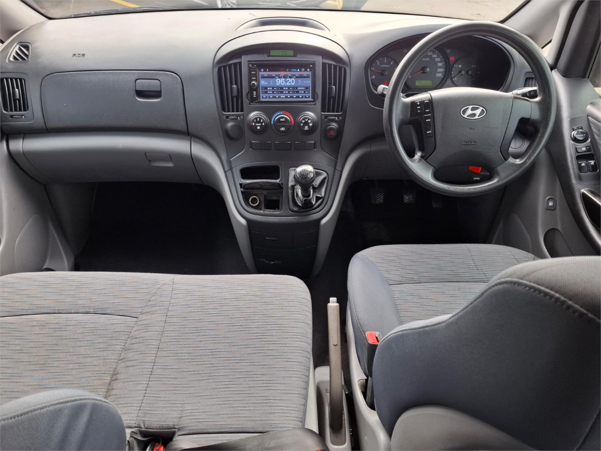 2015 HYUNDAI iLOAD TQ SERIES 2 (TQ3) 6 SP MANUAL 4D VAN