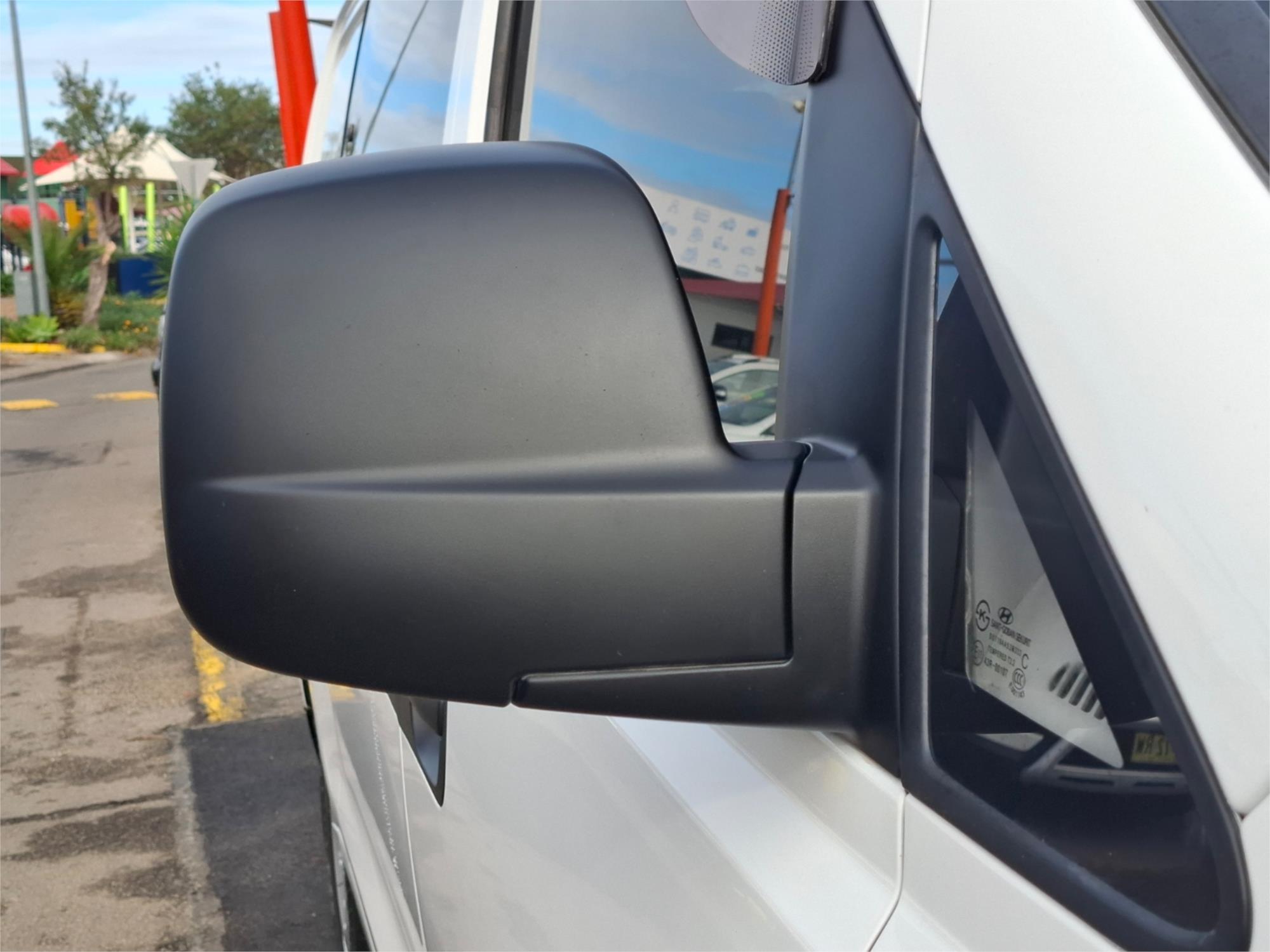 2015 HYUNDAI iLOAD TQ SERIES 2 (TQ3) 6 SP MANUAL 4D VAN