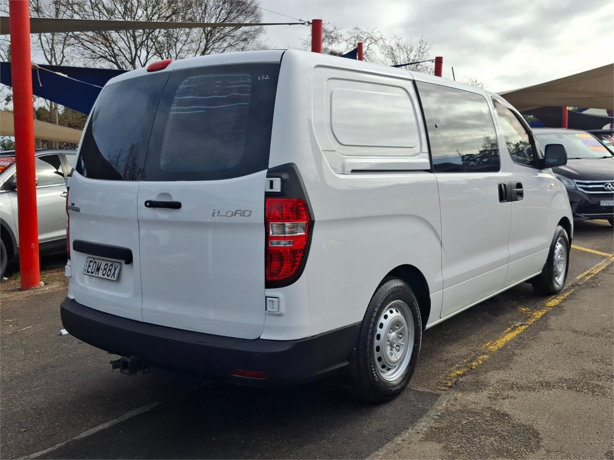 2015 HYUNDAI iLOAD TQ SERIES 2 (TQ3) 6 SP MANUAL 4D VAN