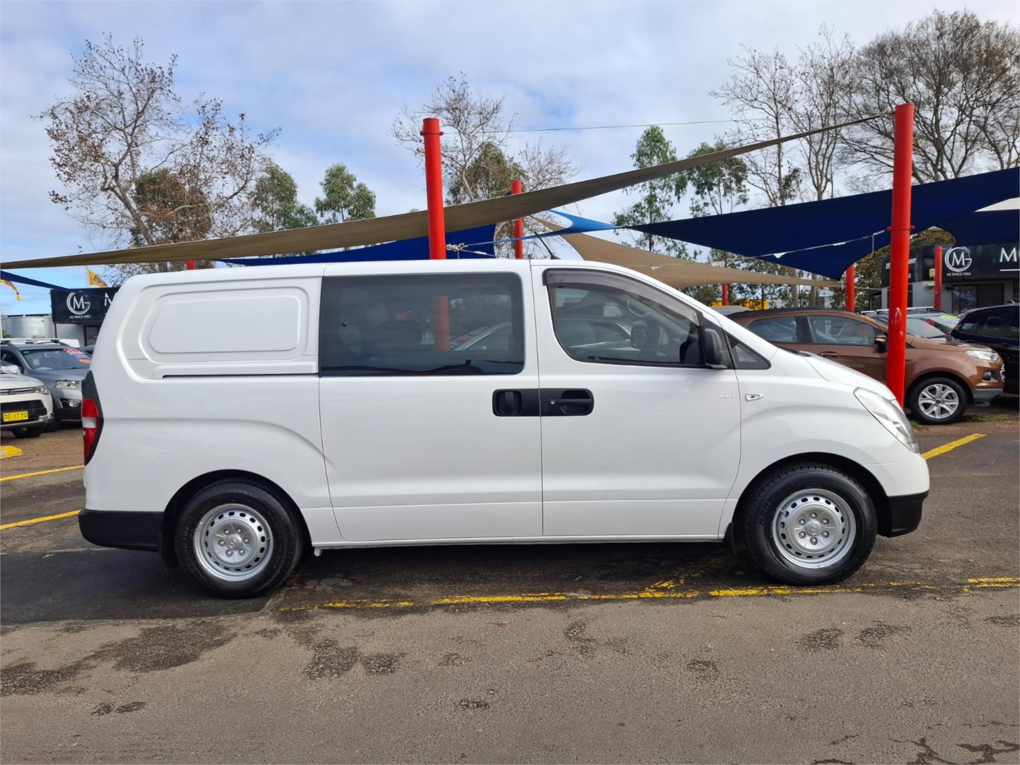 2015 HYUNDAI iLOAD TQ SERIES 2 (TQ3) 6 SP MANUAL 4D VAN