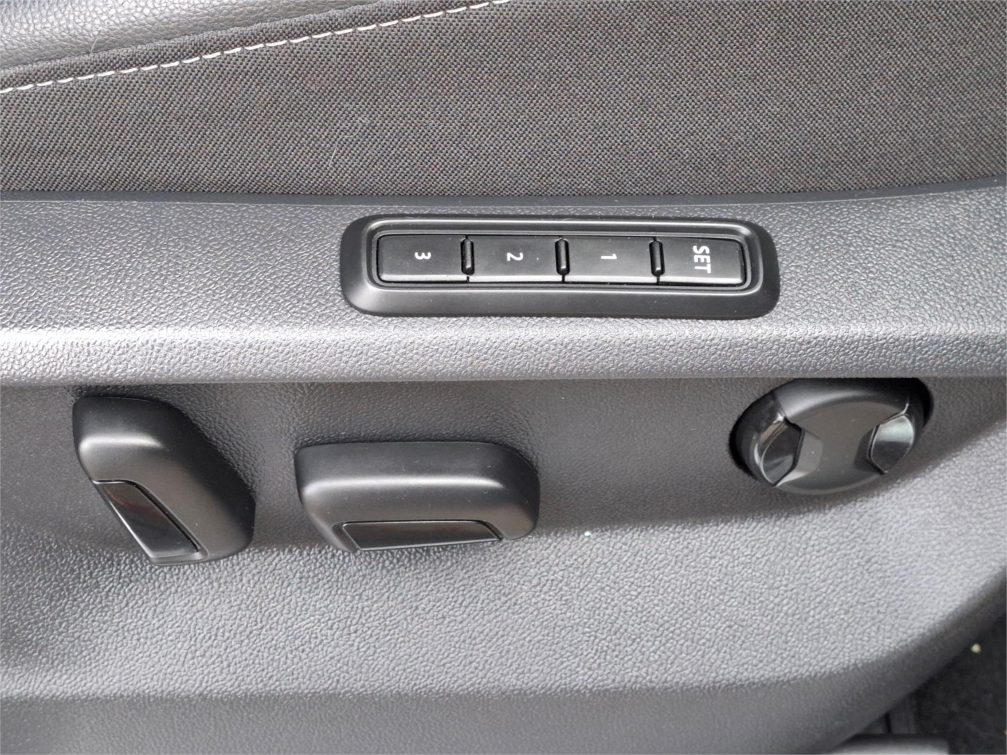 2018 VOLKSWAGEN TIGUAN 5NA MY18 162 TSI HIGHLINE 7 SP AUTO DIRECT SHIFT 4D WAGON