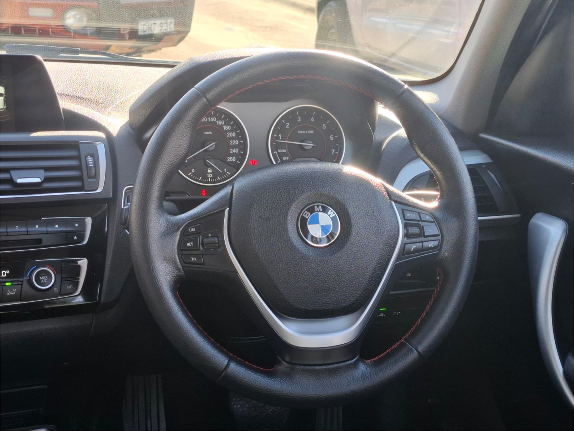2016 BMW 1 F20 LCI MY17 20i SPORT LINE 8 SP AUTOMATIC 5D HATCHBACK