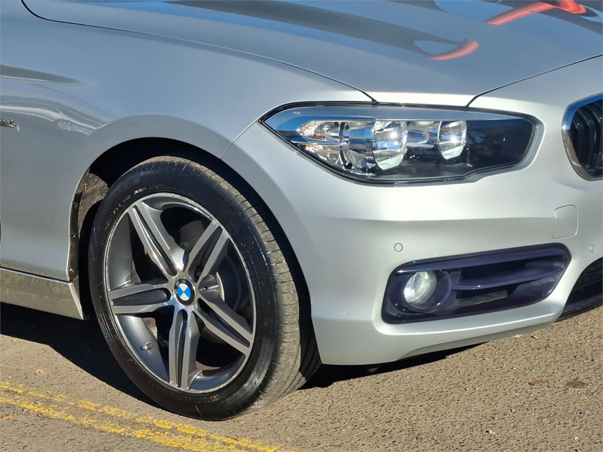 2016 BMW 1 F20 LCI MY17 20i SPORT LINE 8 SP AUTOMATIC 5D HATCHBACK
