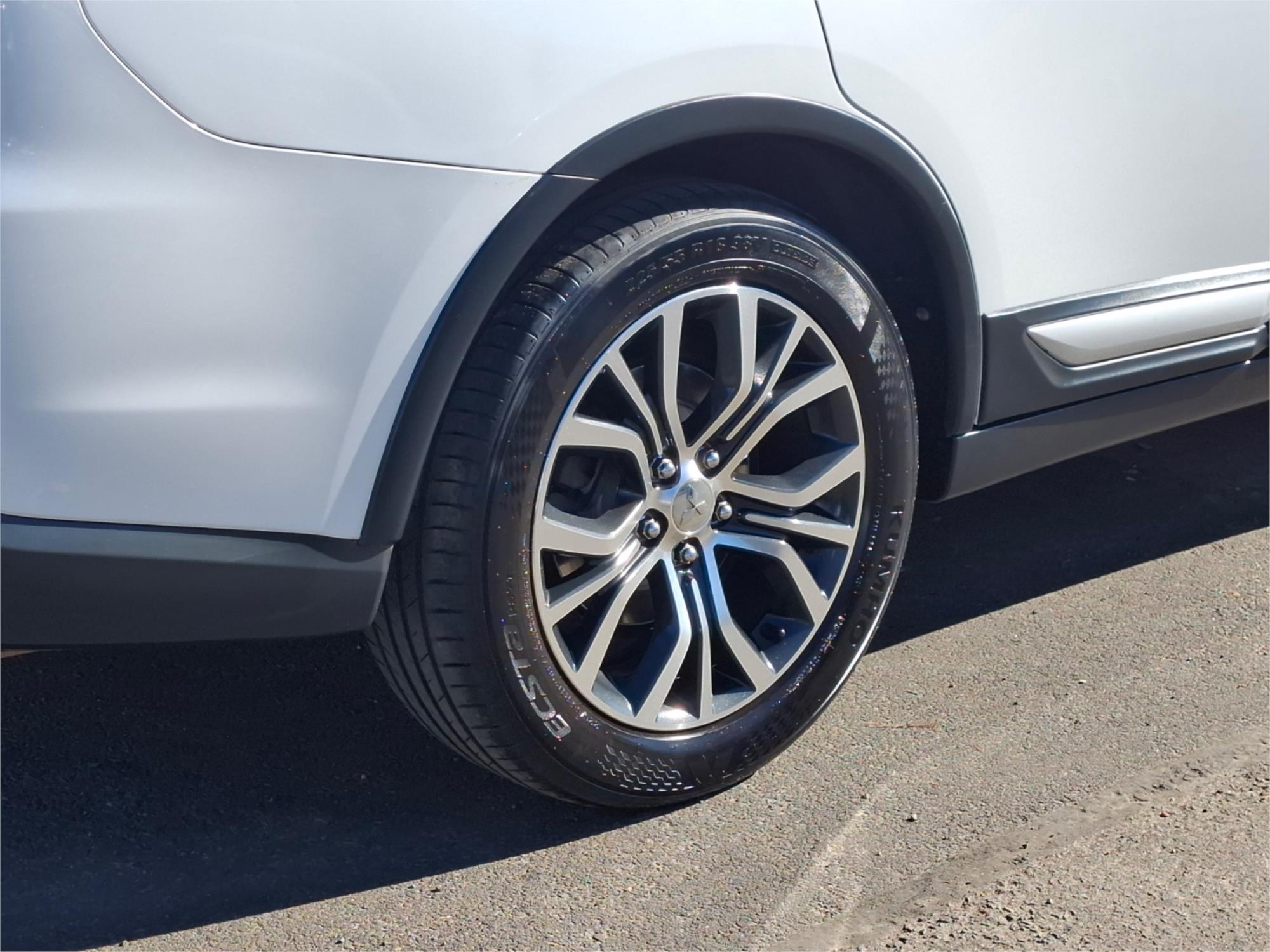 2016 MITSUBISHI OUTLANDER ZK MY16 XLS (4x4) CONTINUOUS VARIABLE 4D WAGON