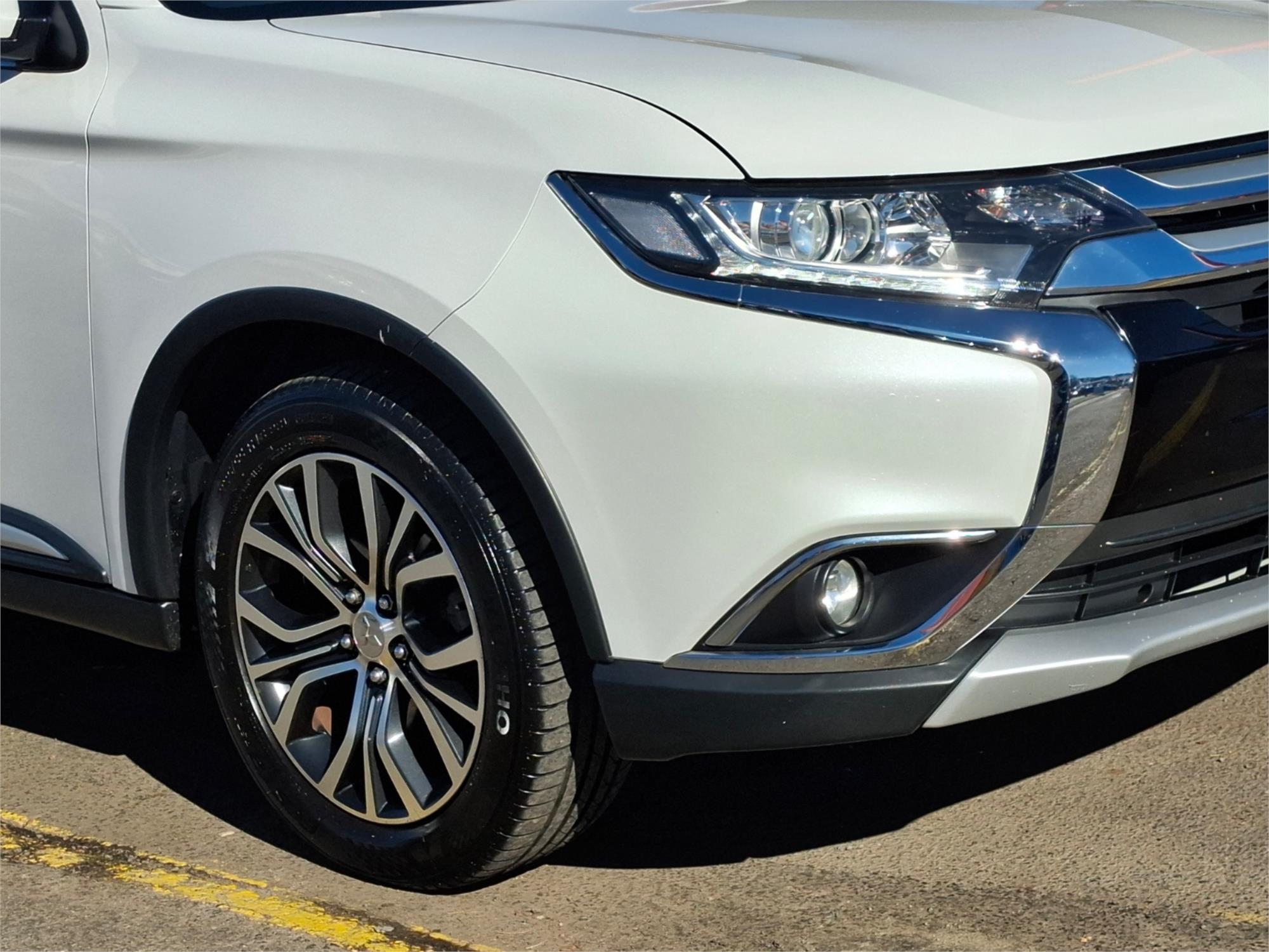 2016 MITSUBISHI OUTLANDER ZK MY16 XLS (4x4) CONTINUOUS VARIABLE 4D WAGON