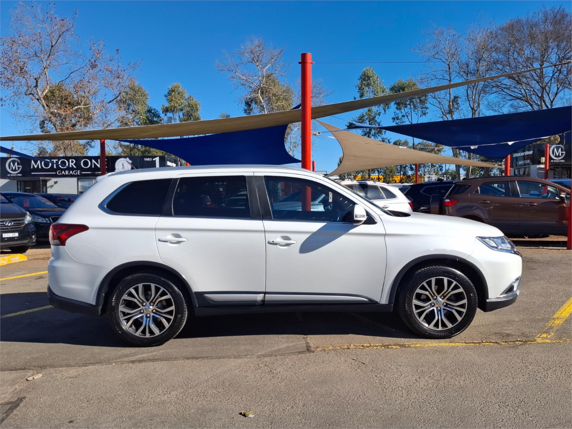 2016 MITSUBISHI OUTLANDER ZK MY16 XLS (4x4) CONTINUOUS VARIABLE 4D WAGON