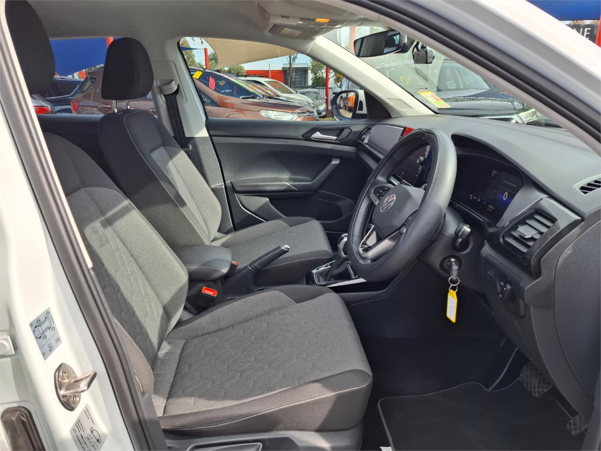 2024 VOLKSWAGEN T-CROSS C1 UPDATE 85TSI LIFE 7 SP AUTO DIRECT SHIFT 4D WAGON
