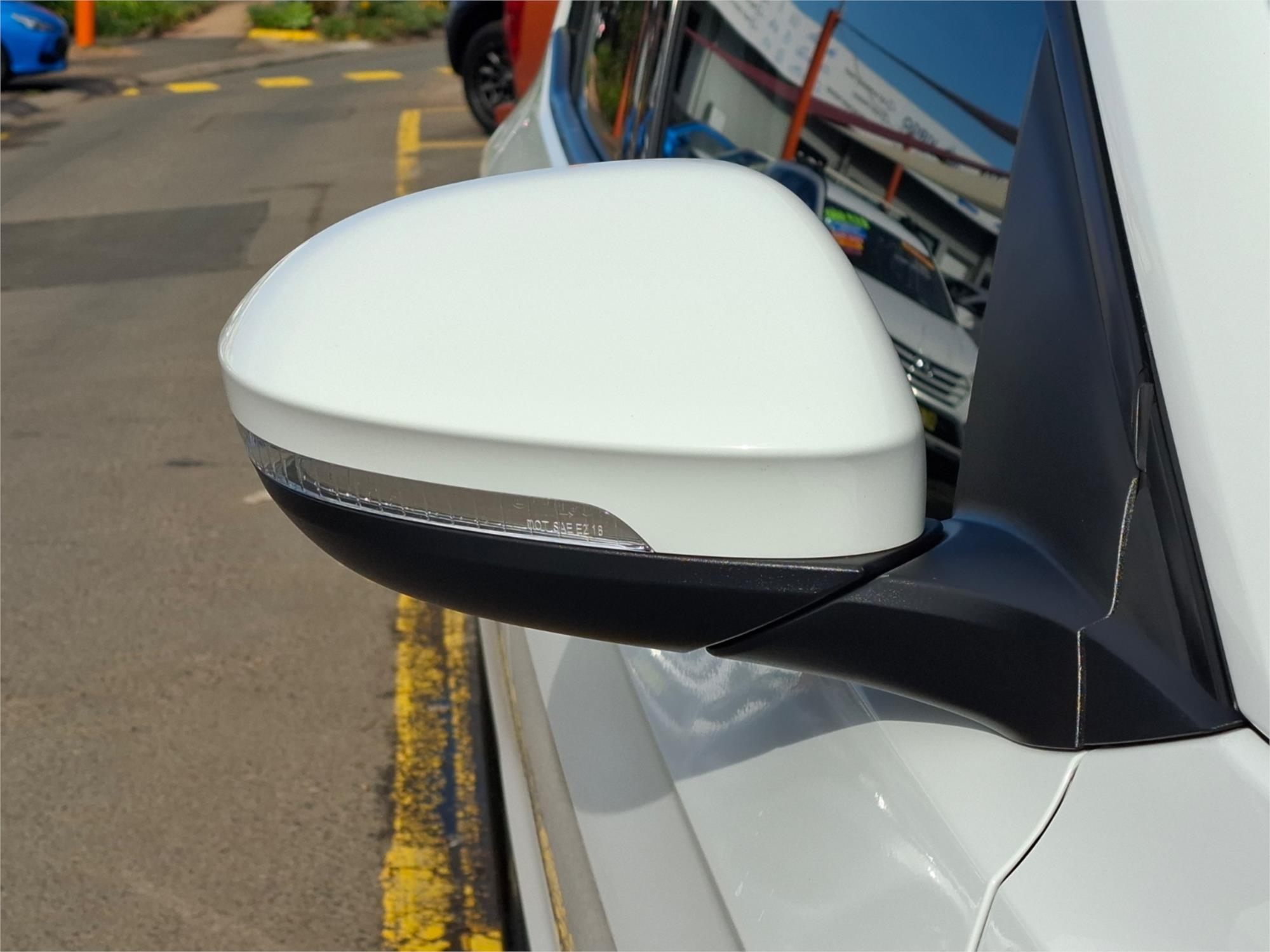 2024 VOLKSWAGEN T-CROSS C1 UPDATE 85TSI LIFE 7 SP AUTO DIRECT SHIFT 4D WAGON