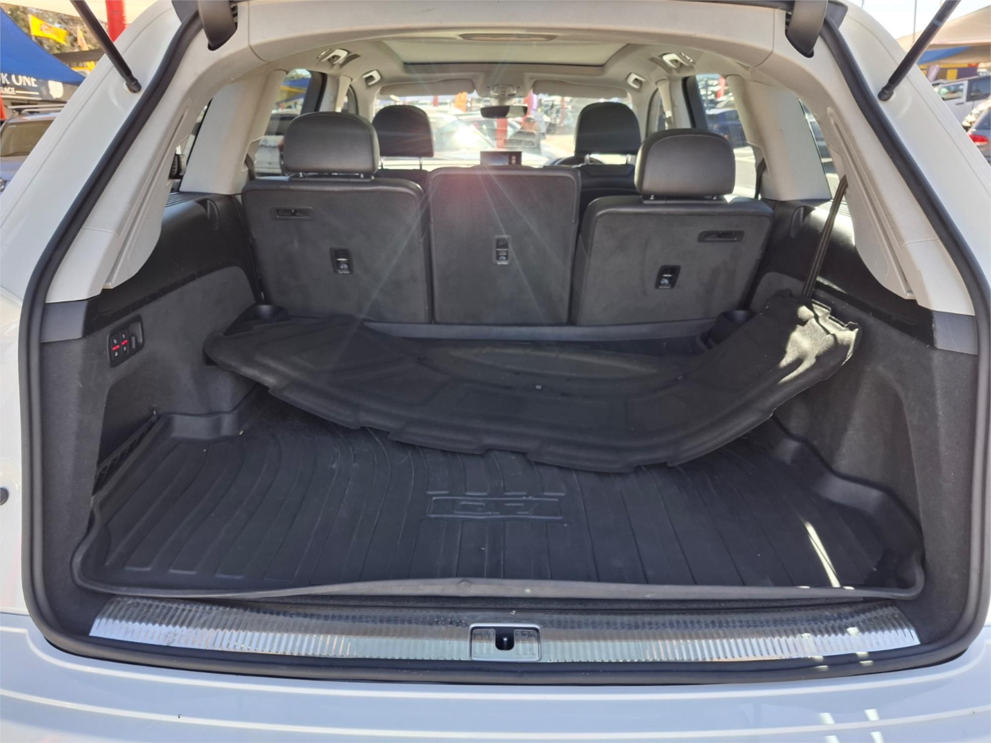 2016 AUDI Q7 4M 3.0 TDI QUATTRO 8 SP AUTOMATIC TIPTRONIC 4D WAGON