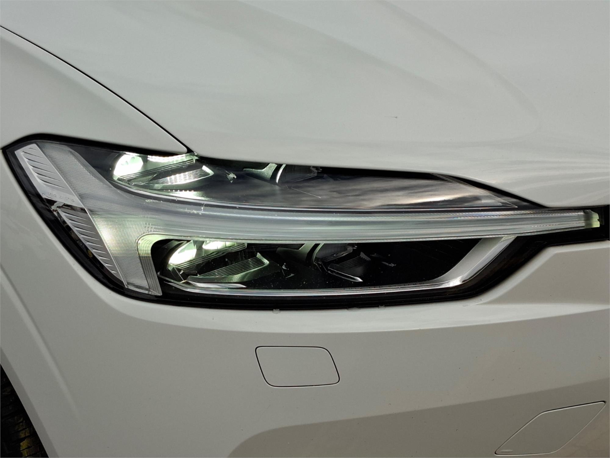 2020 VOLVO XC60 246 MY20 D4 MOMENTUM (AWD) 8 SP AUTOMATIC GEARTRONIC 4D WAGON