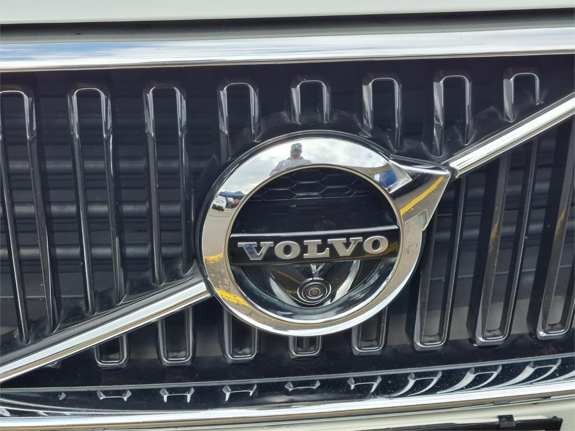 2020 VOLVO XC60 246 MY20 D4 MOMENTUM (AWD) 8 SP AUTOMATIC GEARTRONIC 4D WAGON