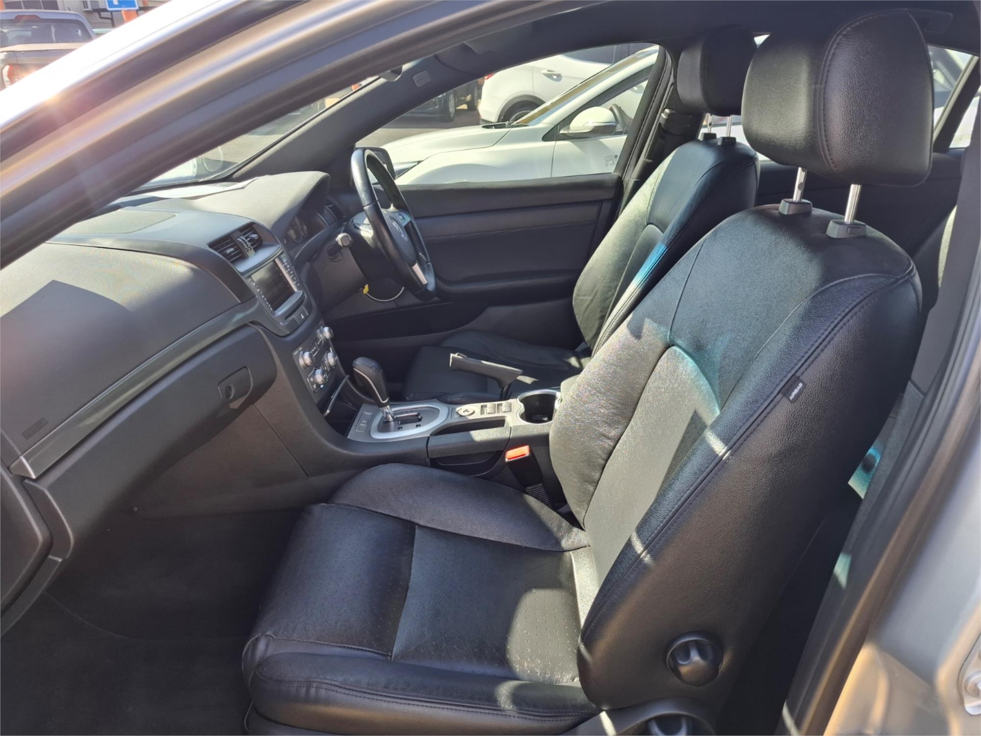 2012 HOLDEN CALAIS VE II MY12 6 SP AUTOMATIC 4D SEDAN
