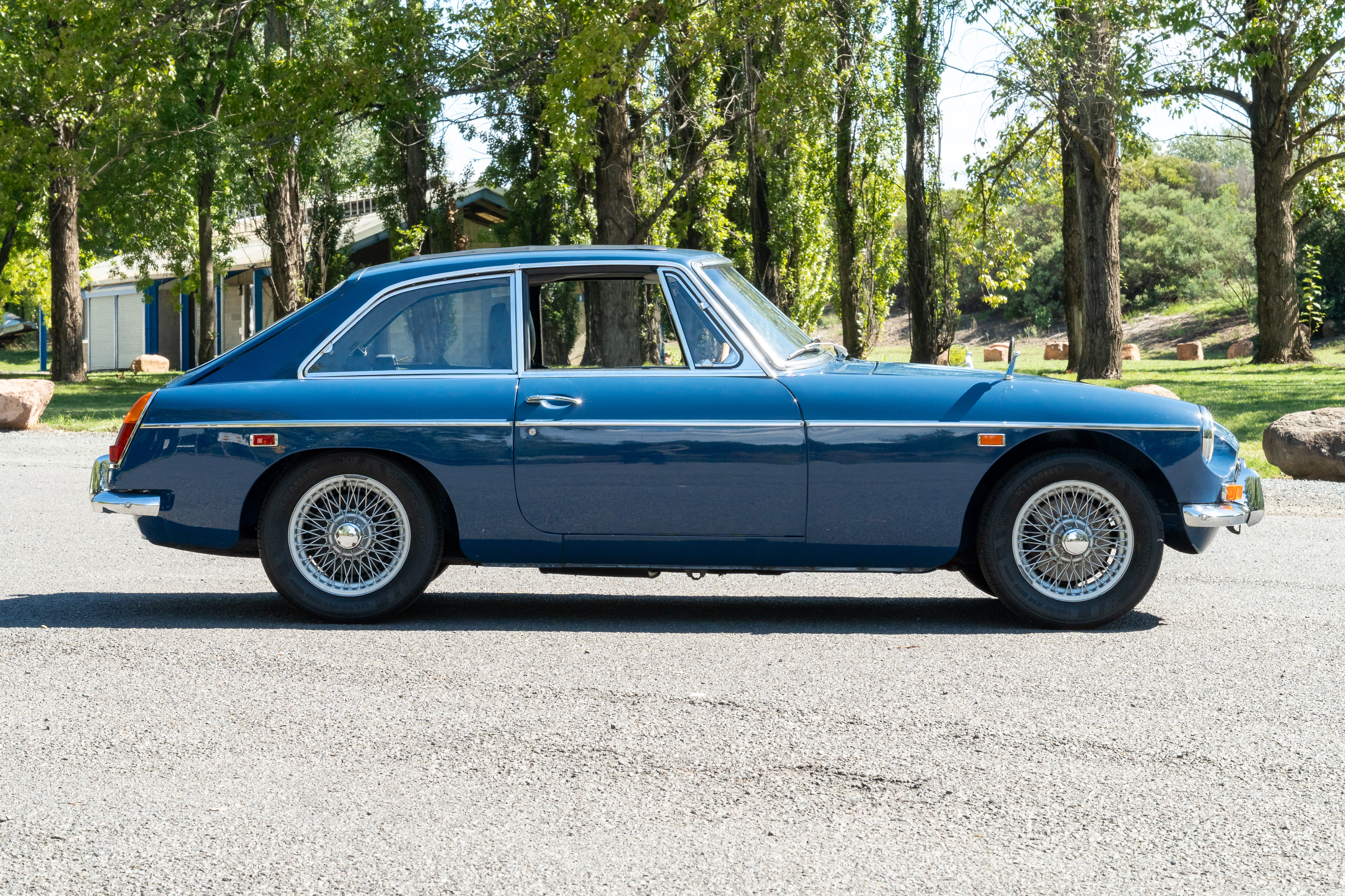 1968 MG MGB GT MANUAL COUPE