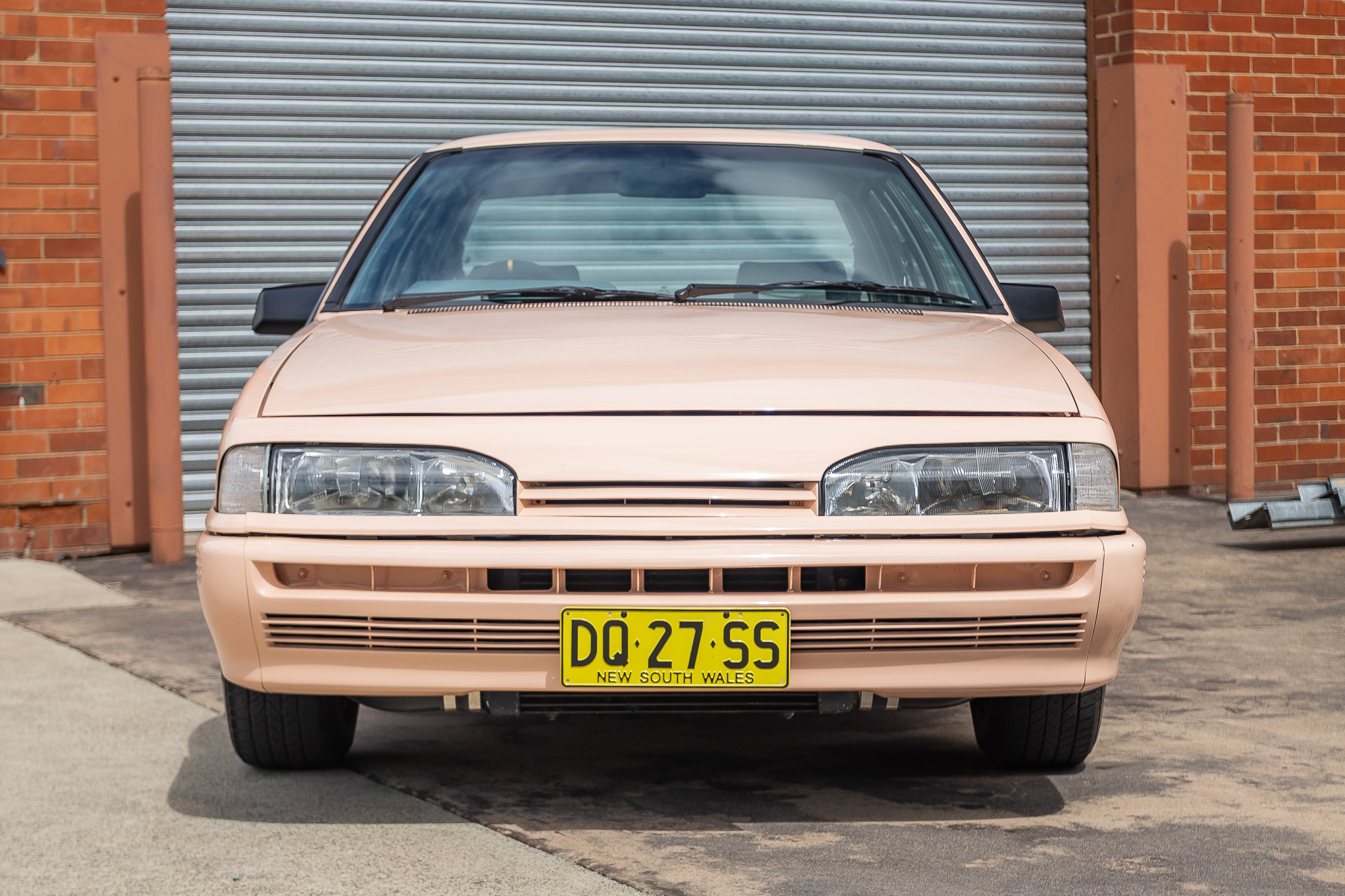 6/1988 HOLDEN COMMODORE VL EXECUTIVE 5 SP MANUAL 4D SEDAN