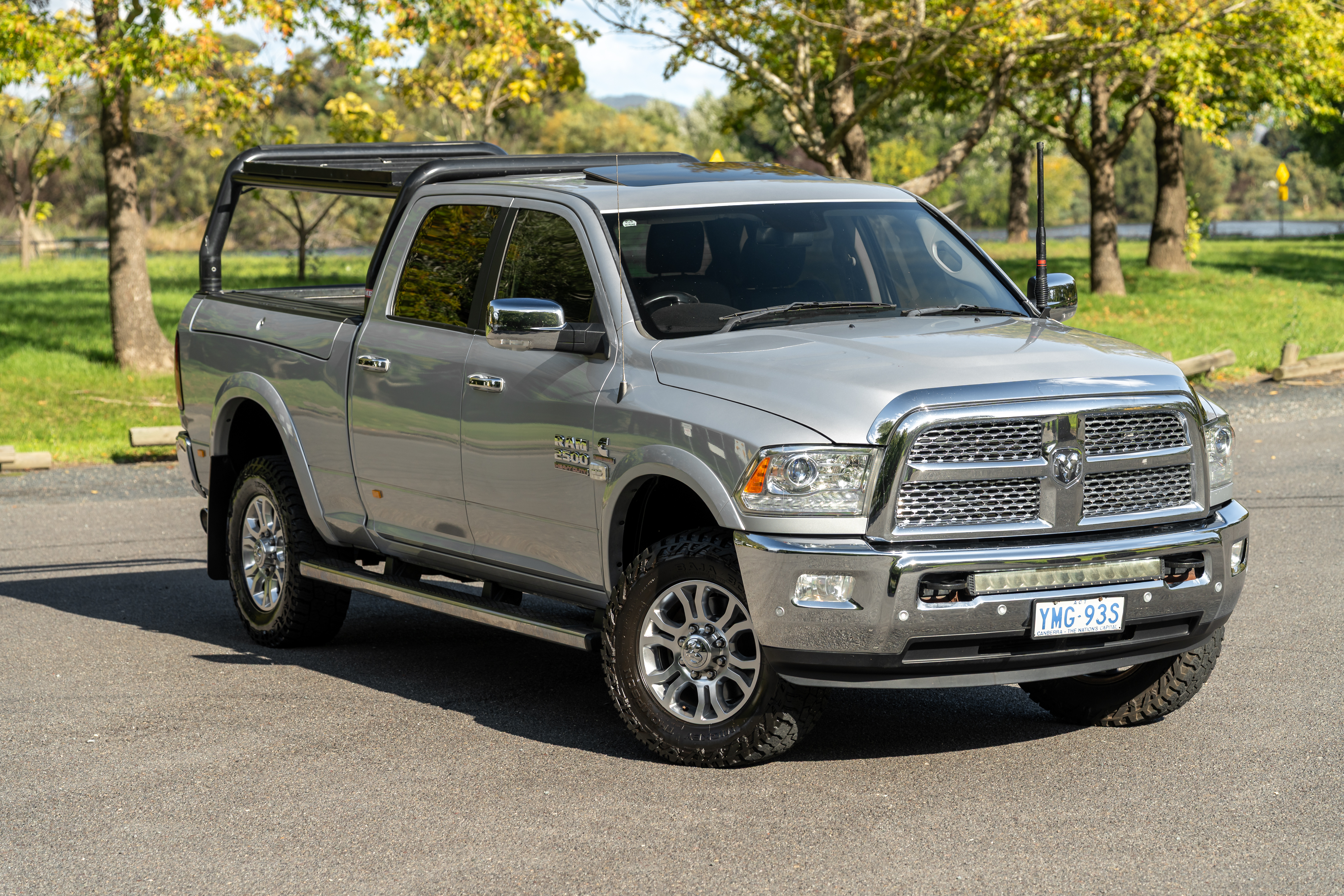 10/2017 DODGE RAM 2500 HD LARAMIE 4X4 AUTOMATIC CREW CAB UTILITY