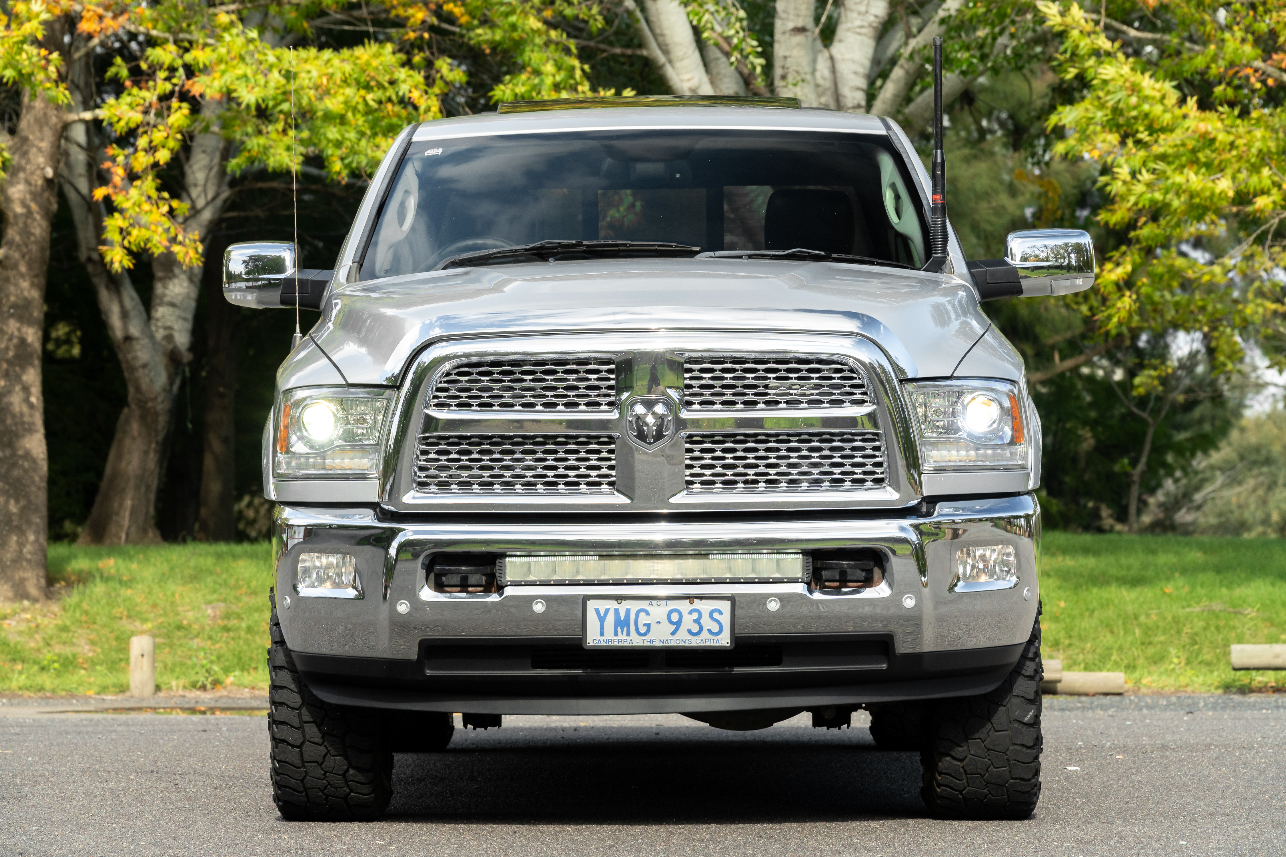 10/2017 DODGE RAM 2500 HD LARAMIE 4X4 AUTOMATIC CREW CAB UTILITY