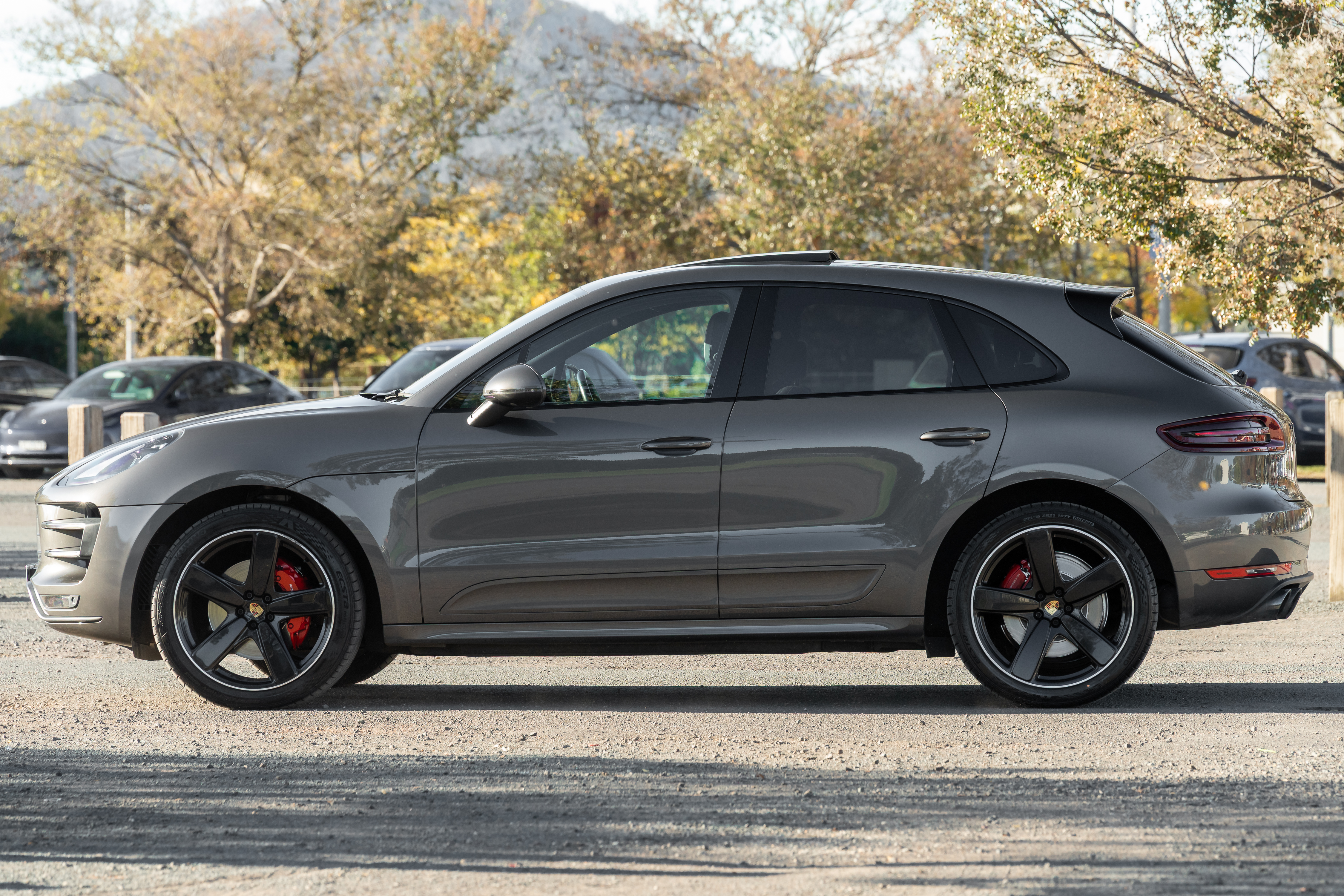 2017 PORSCHE MACAN 95B MY18 TURBO 7 SP AUTO DUAL CLUTCH 4D WAGON