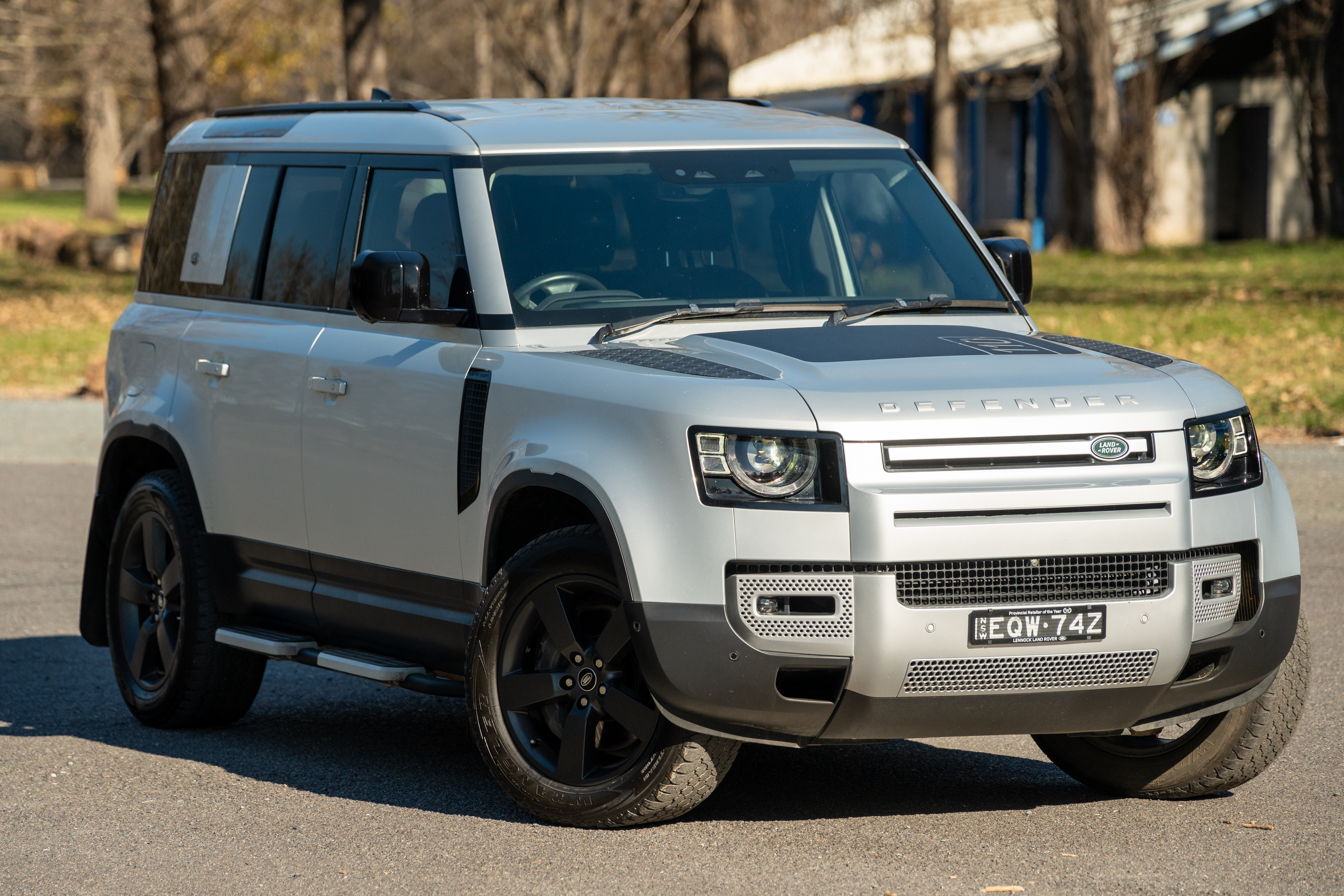 12/2021 LAND ROVER DEFENDER L663 MY21 110 P400 SE (294kW) 8 SP AUTOMATIC 4D WAGON