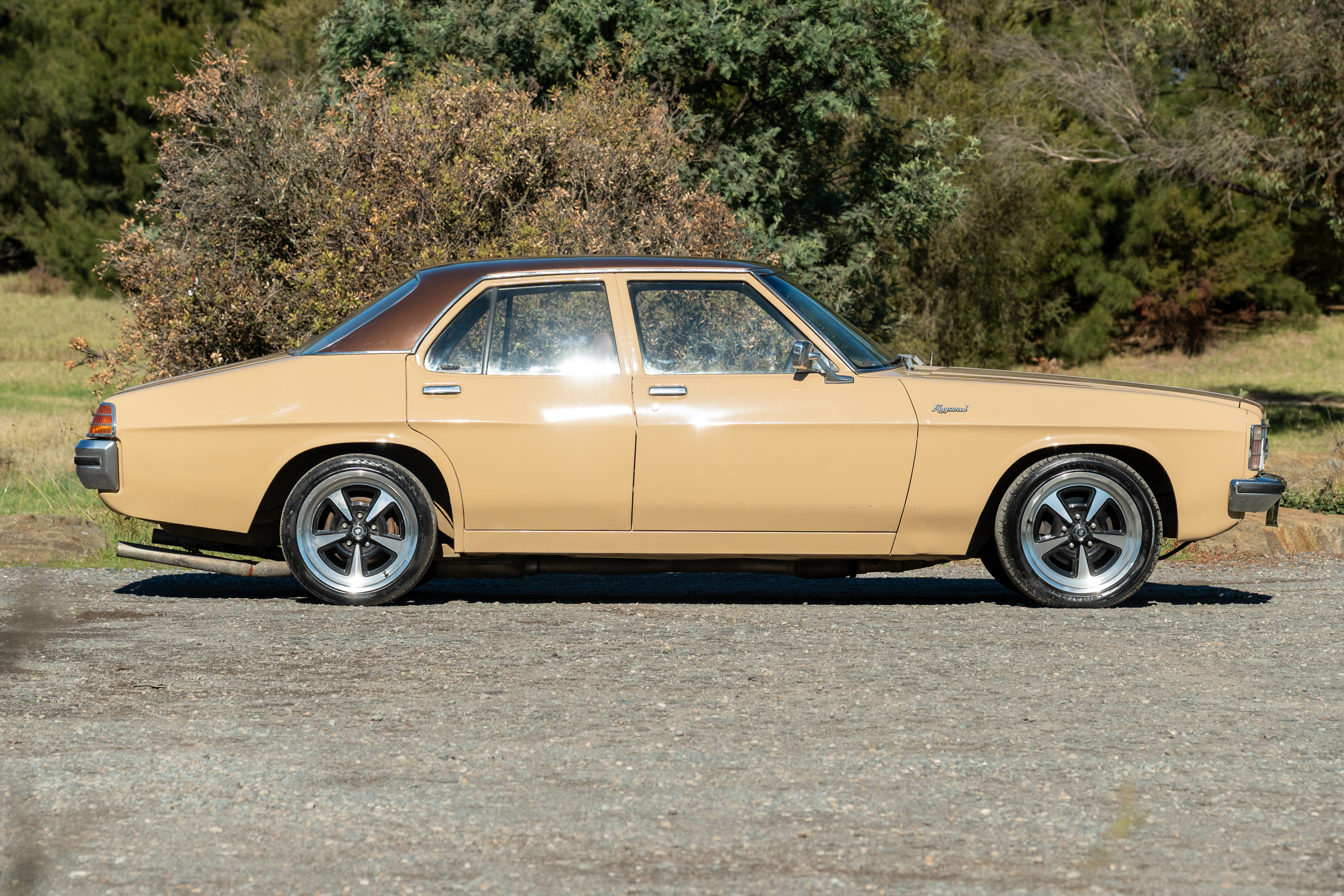 6/1977 HOLDEN KINGSWOOD HX 4 SP AUTOMATIC 4D SEDAN