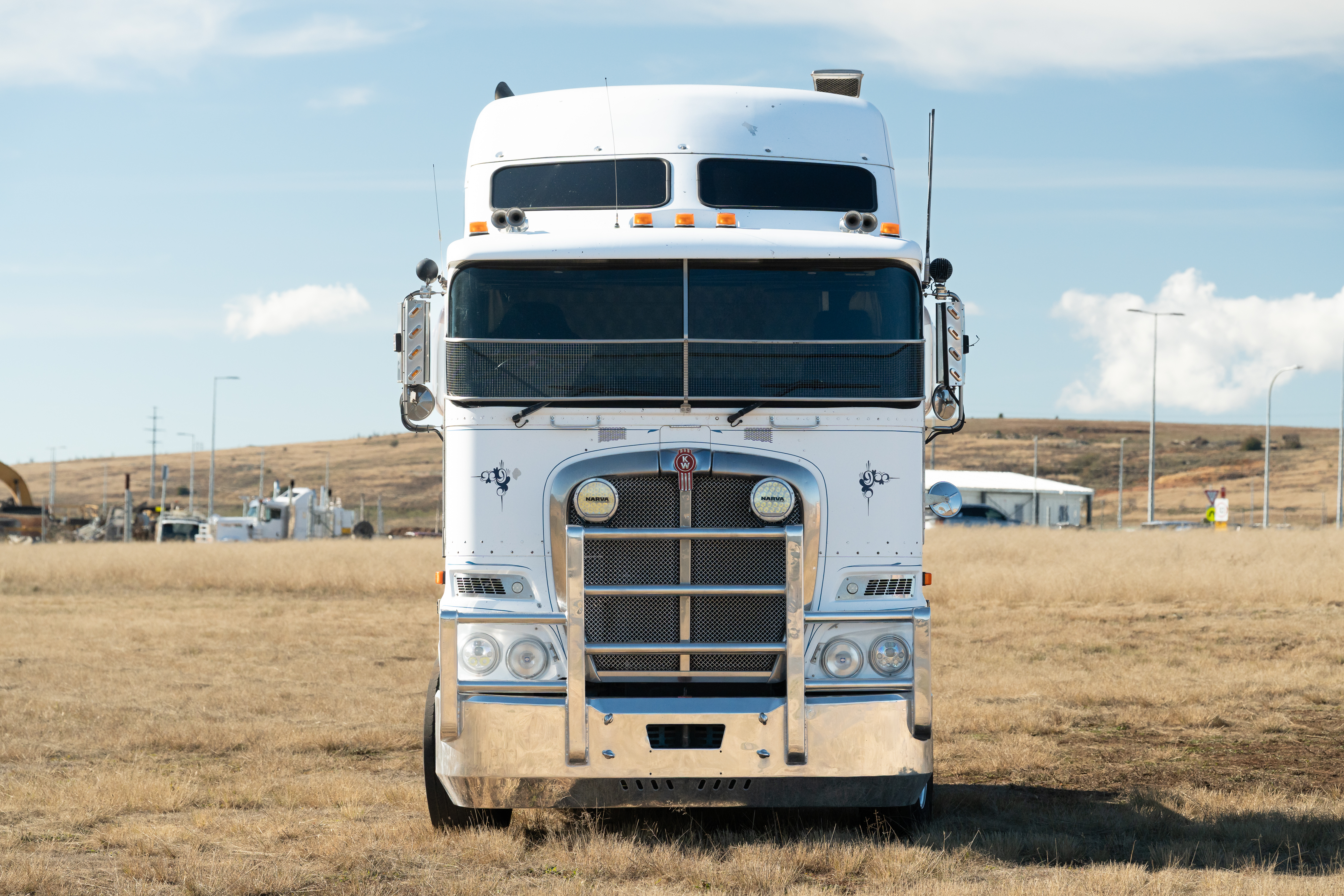 04/2013 KENWORTH K200 6X4 18 SP MANUAL PRIMEMOVER