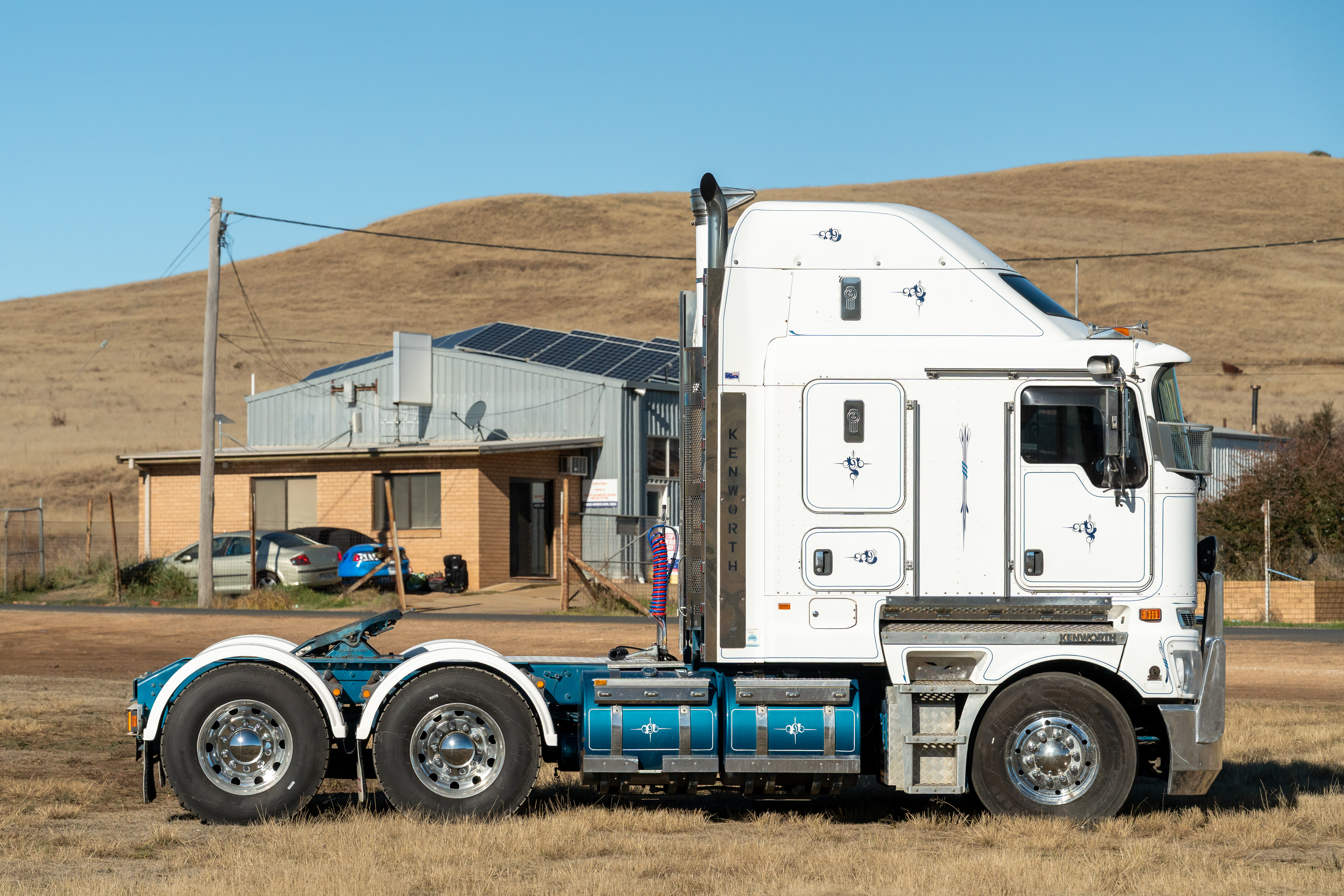 04/2013 KENWORTH K200 6X4 18 SP MANUAL PRIMEMOVER