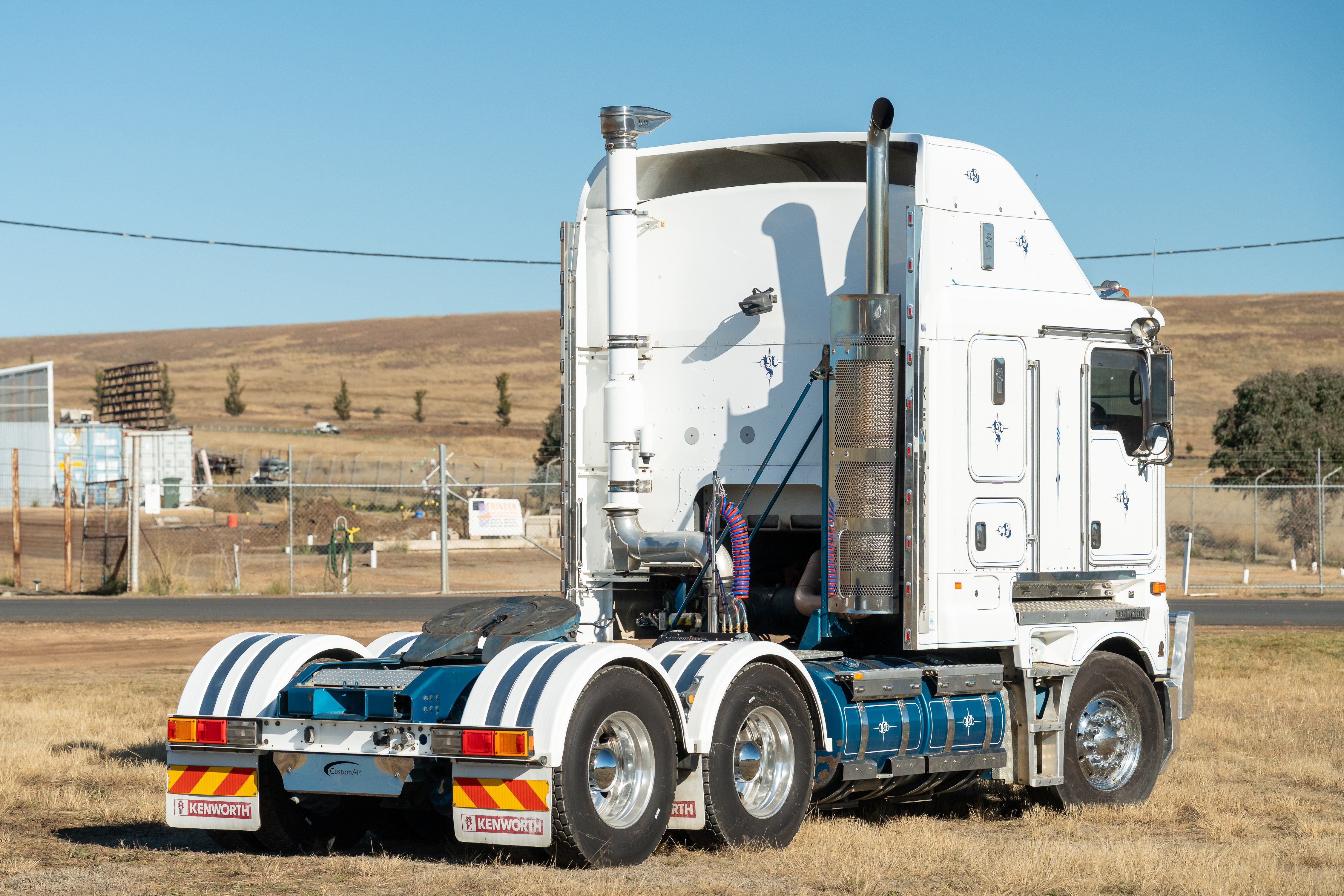 04/2013 KENWORTH K200 6X4 18 SP MANUAL PRIMEMOVER