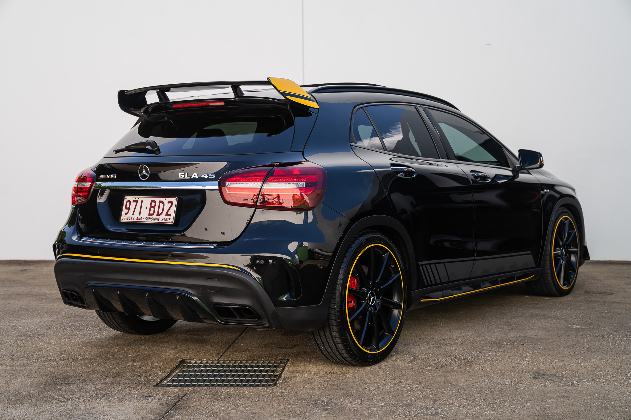 12/2017 MERCEDES-AMG GLA X156 MY17 45 4MATIC 7 SP AUTO DUAL CLUTCH 4D WAGON