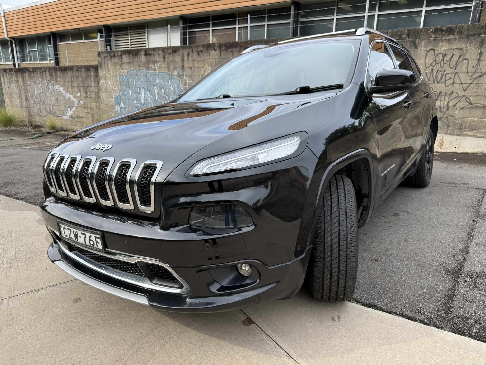 06/2015 JEEP CHEROKEE KL MY15 LIMITED (4x4) 9 SP AUTOMATIC 4D WAGON