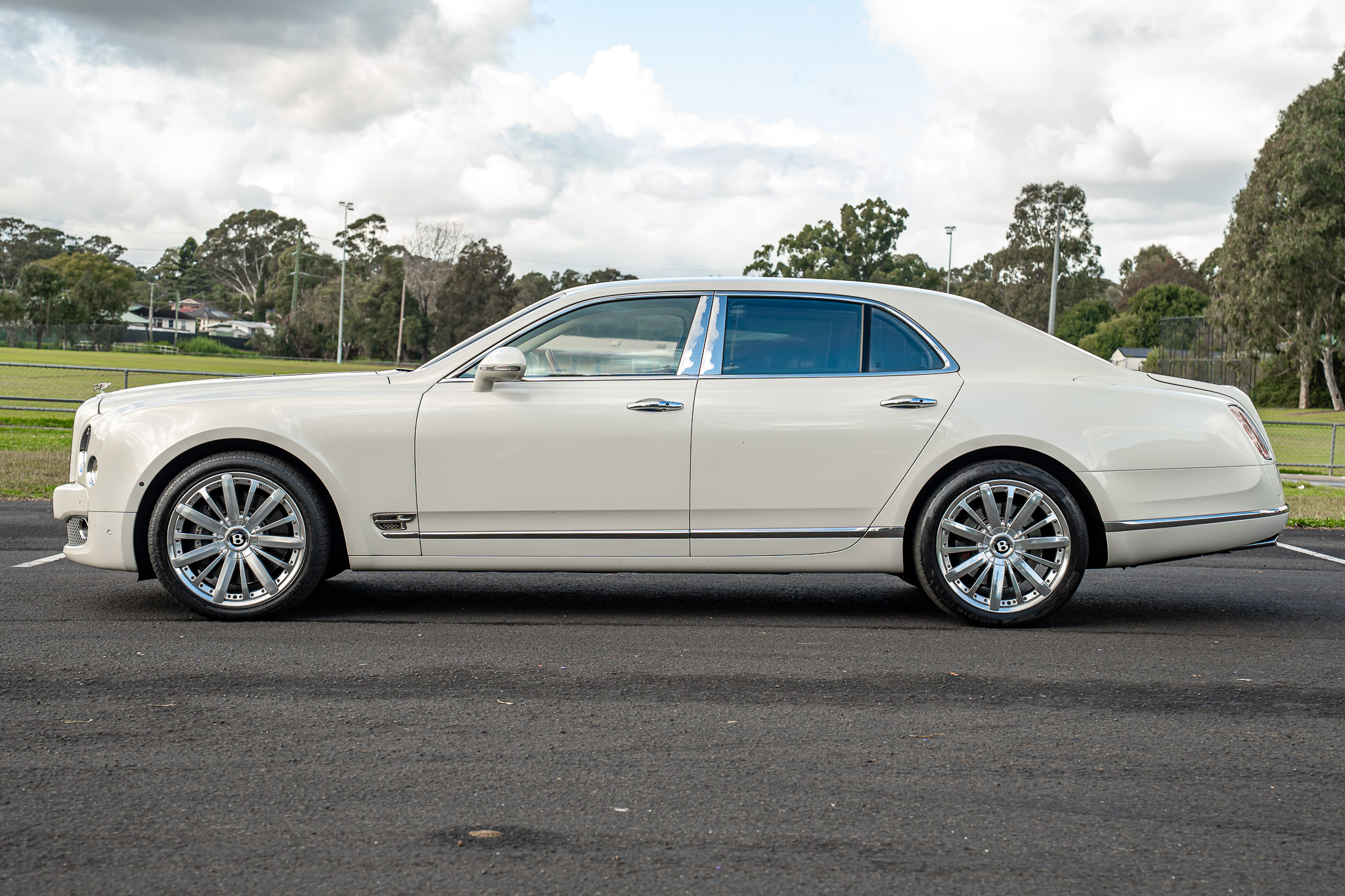 08/2013 BENTLEY MULSANNE 3Y 8 SP AUTOMATIC 4D SEDAN