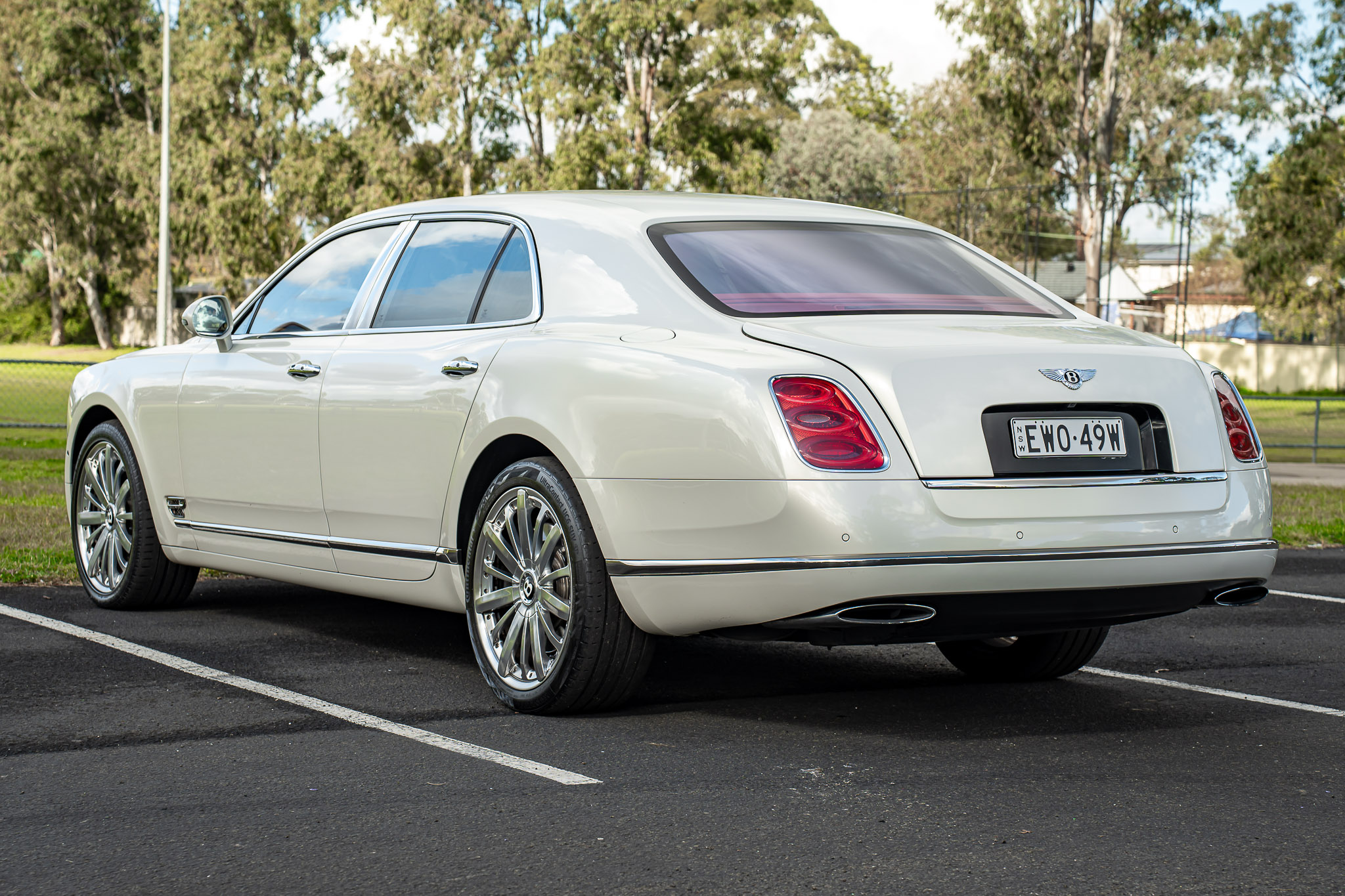 08/2013 BENTLEY MULSANNE 3Y 8 SP AUTOMATIC 4D SEDAN