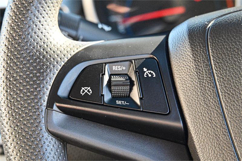 2014 HOLDEN CRUZE JH MY14 EQUIPE 6 SP AUTOMATIC 4D SEDAN