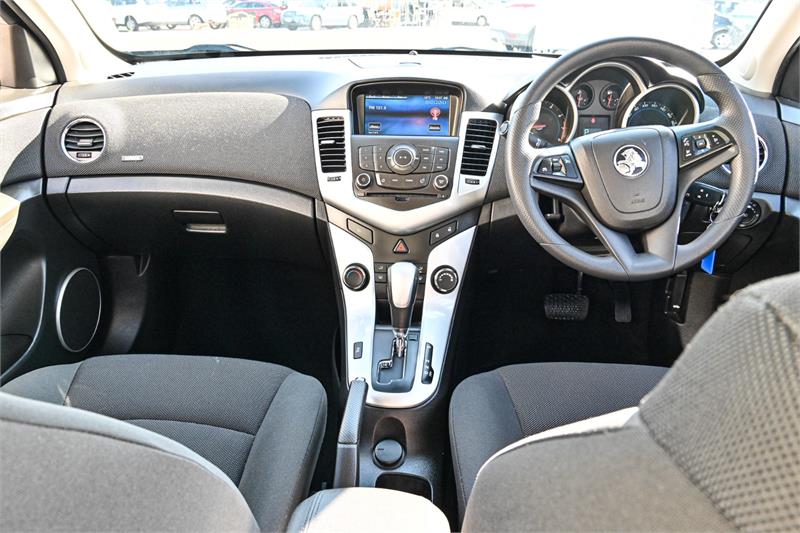 2014 HOLDEN CRUZE JH MY14 EQUIPE 6 SP AUTOMATIC 4D SEDAN