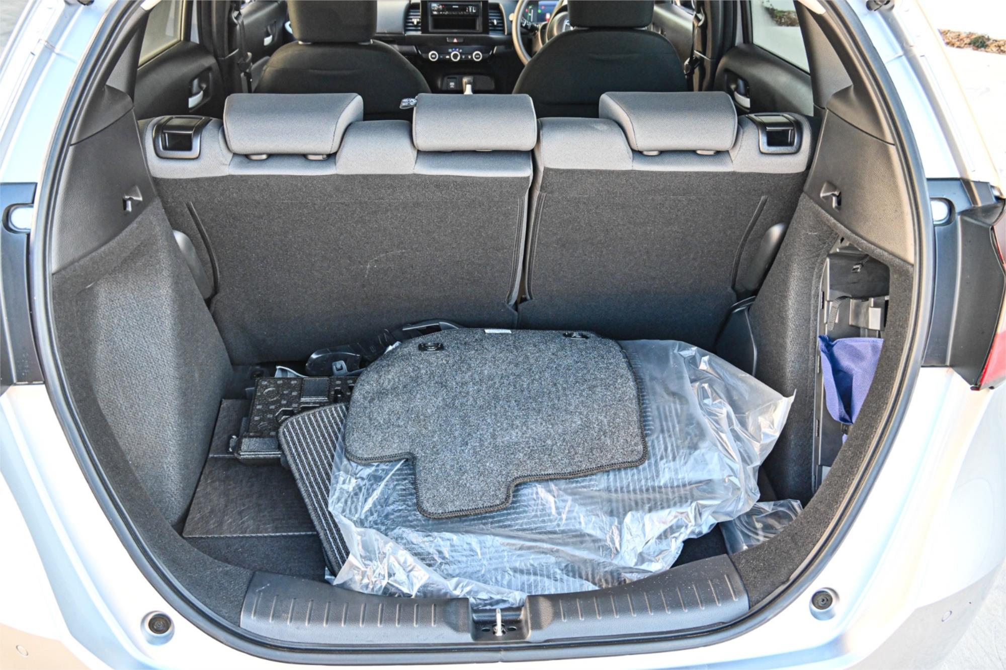 2020 HONDA FIT HOME GR3 (HYBRID) CONTINUOUS VARIABLE