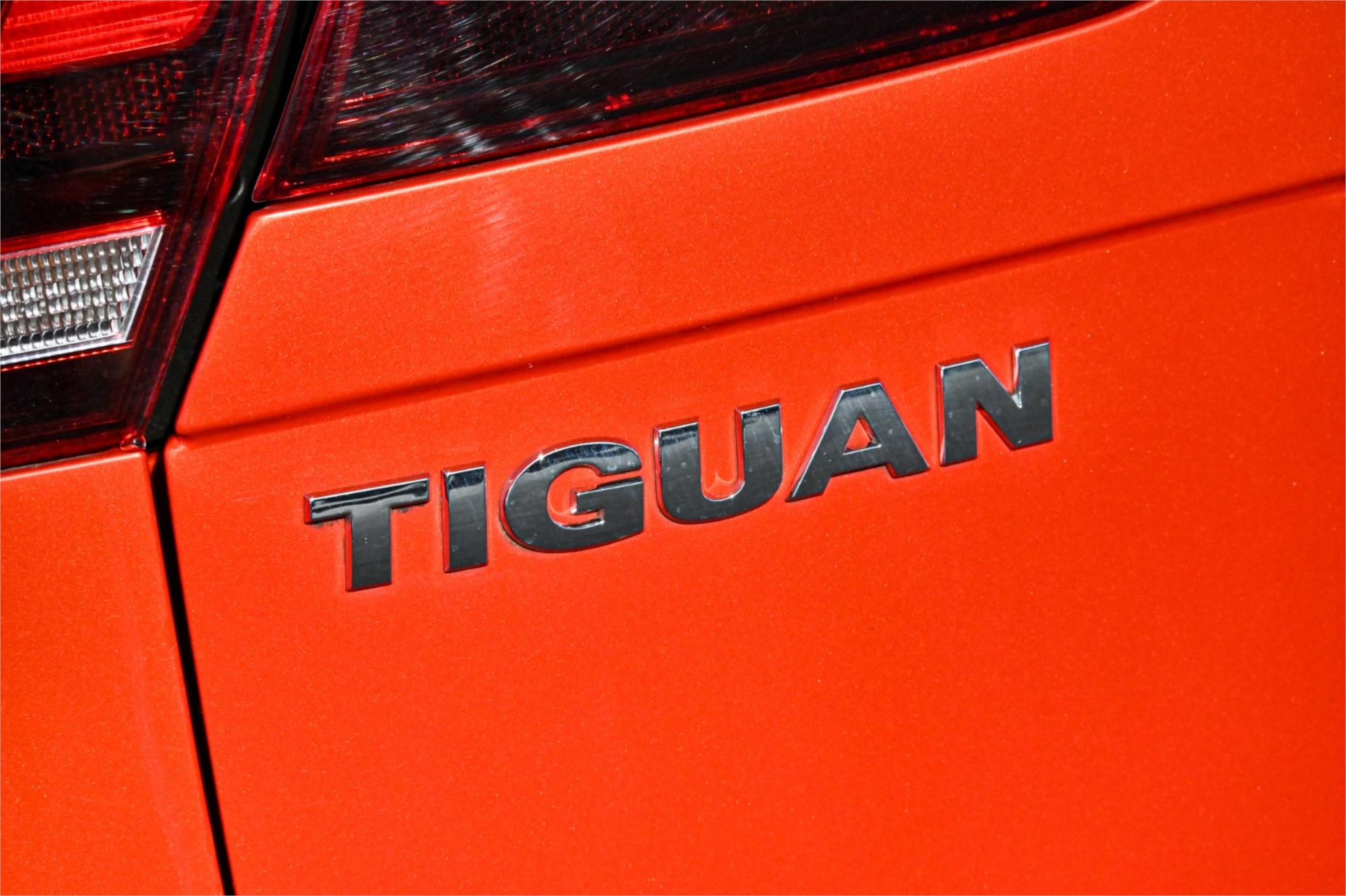 2016 VOLKSWAGEN TIGUAN 5NC MY16 132 TSI (4x4) 7 SP AUTO DIRECT SHIFT 4D WAGON