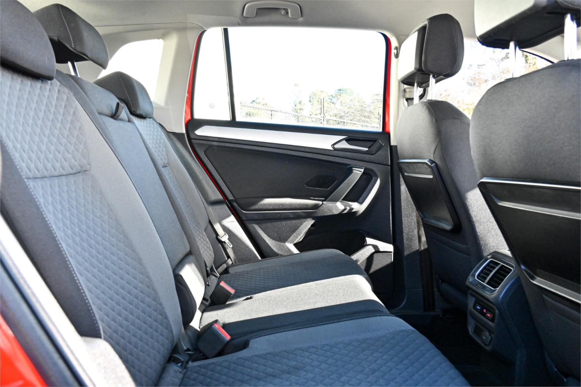 2016 VOLKSWAGEN TIGUAN 5NC MY16 132 TSI (4x4) 7 SP AUTO DIRECT SHIFT 4D WAGON