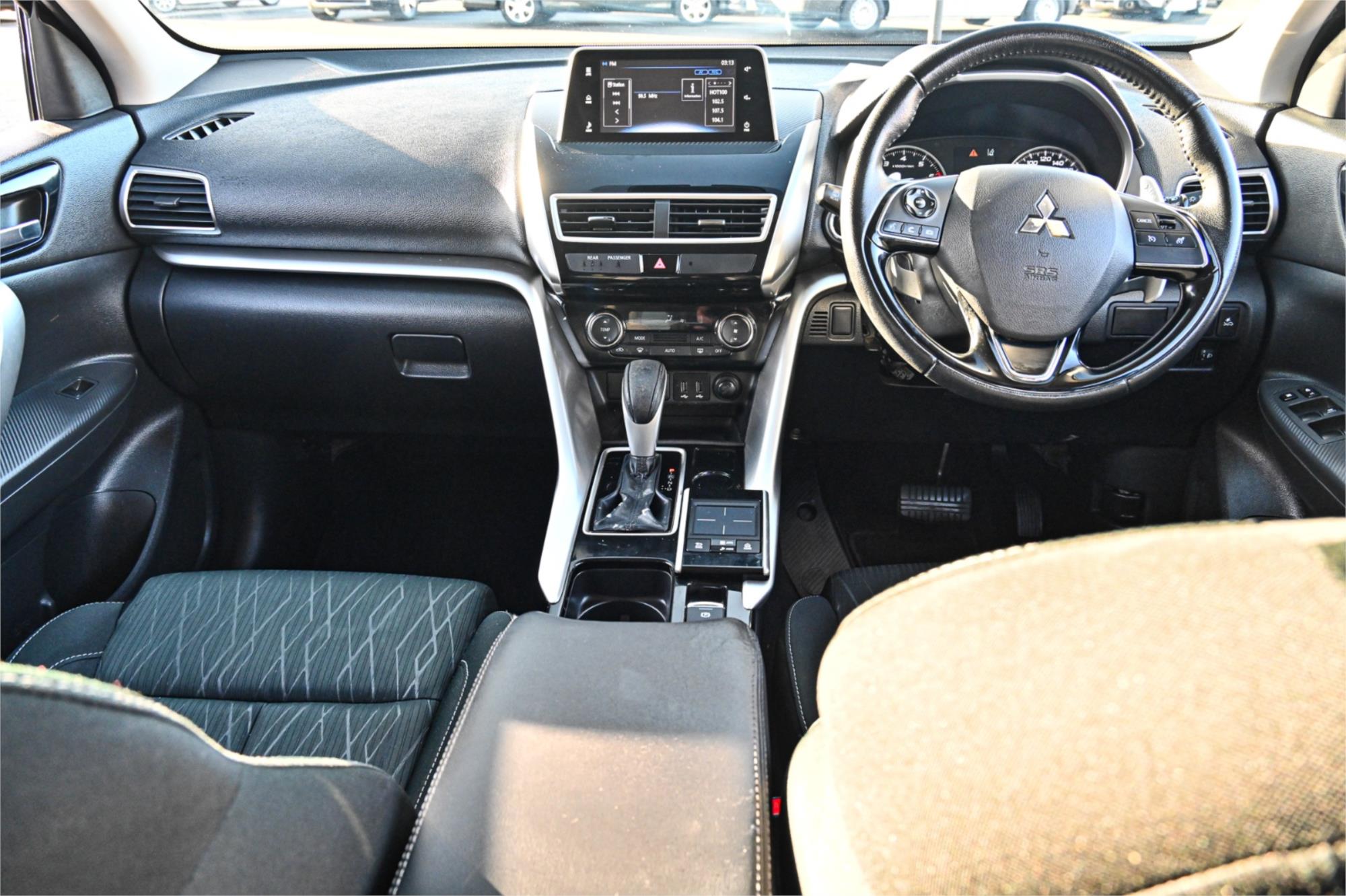 2018 MITSUBISHI ECLIPSE CROSS YA MY18 LS (2WD) CONTINUOUS VARIABLE 4D WAGON