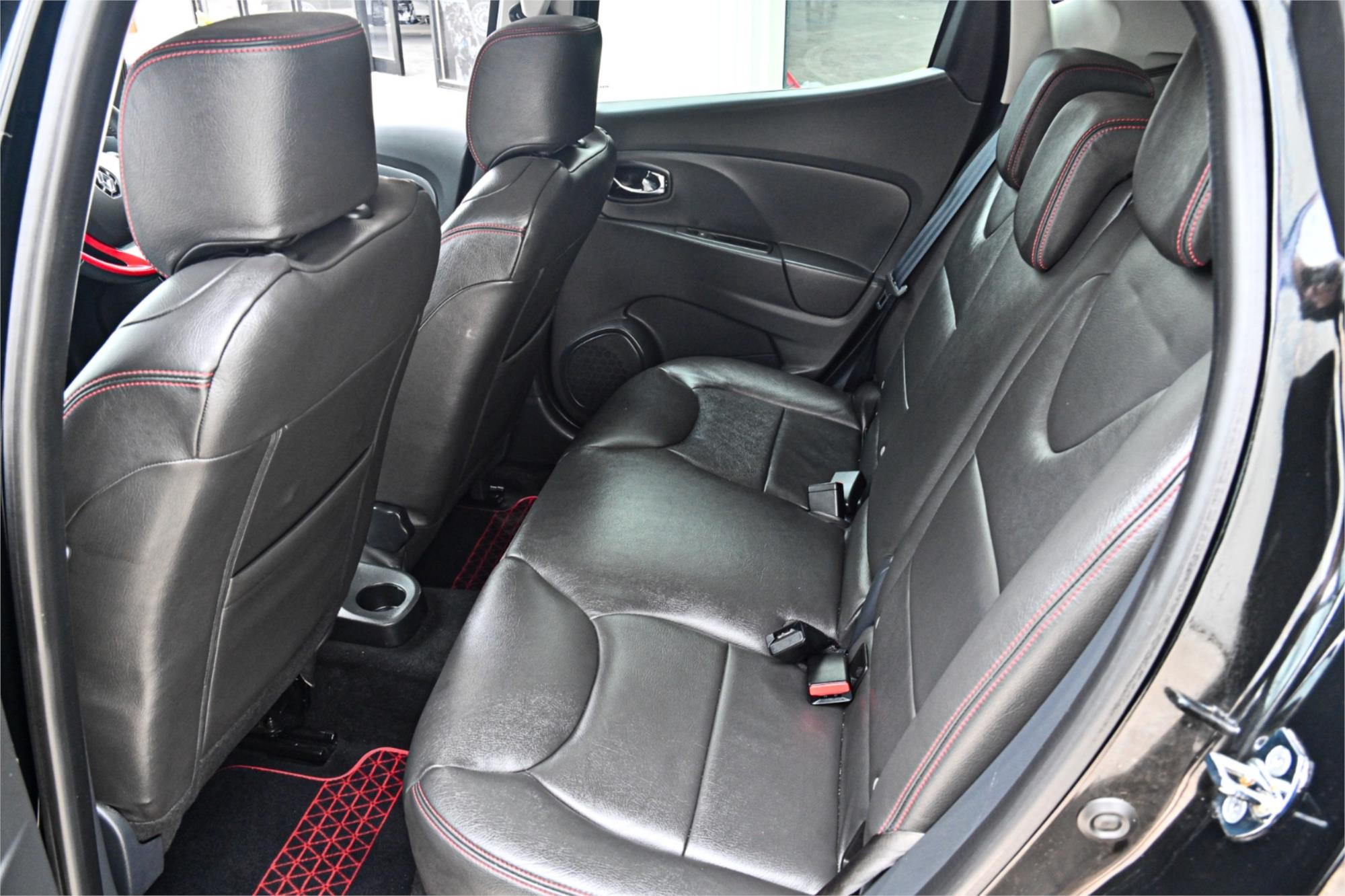 2014 RENAULT CLIO IV B98 EXPRESSION AUTOMATIC HATCHBACK