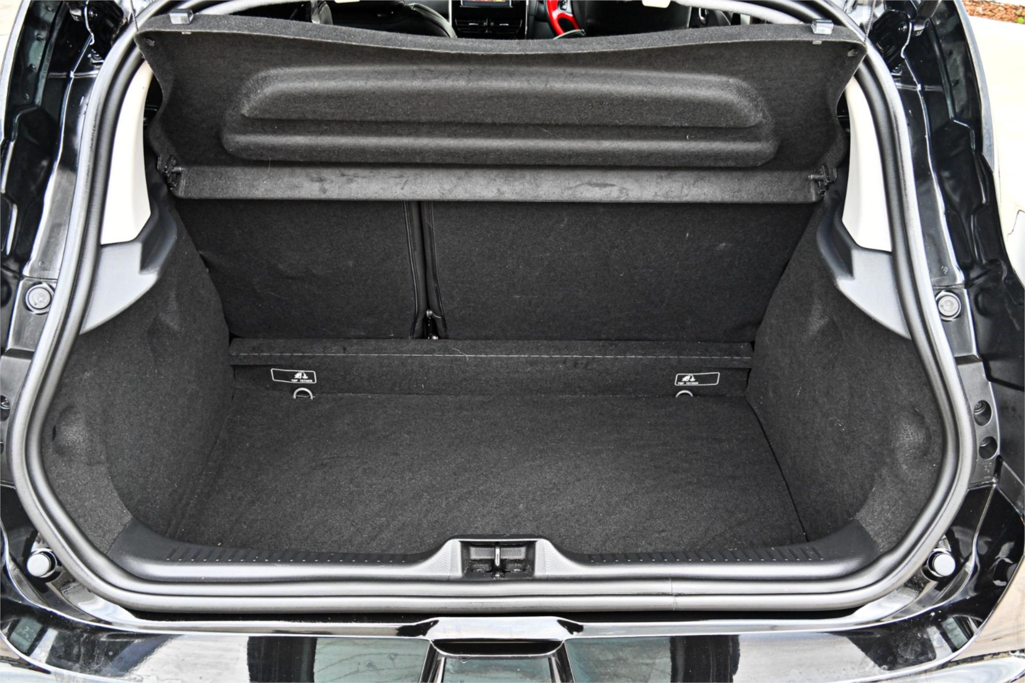 2014 RENAULT CLIO IV B98 EXPRESSION AUTOMATIC HATCHBACK