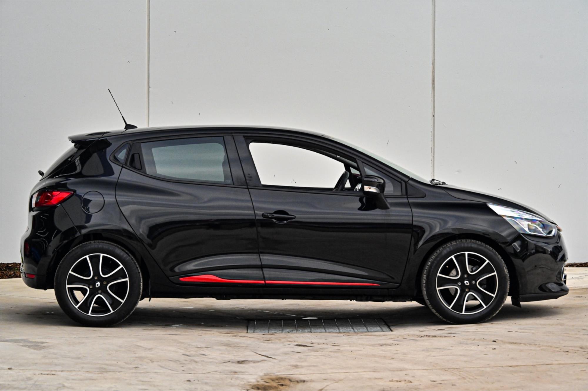 2014 RENAULT CLIO IV B98 EXPRESSION AUTOMATIC HATCHBACK