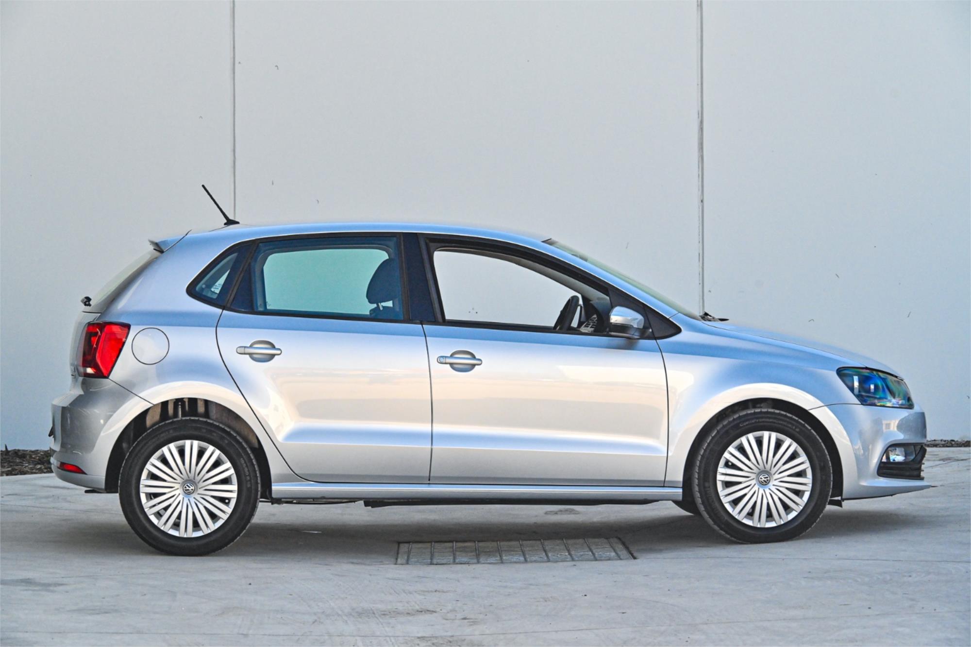 2015 VOLKSWAGEN POLO 6R MY15 66 TSI TRENDLINE 5 SP MANUAL 5D HATCHBACK