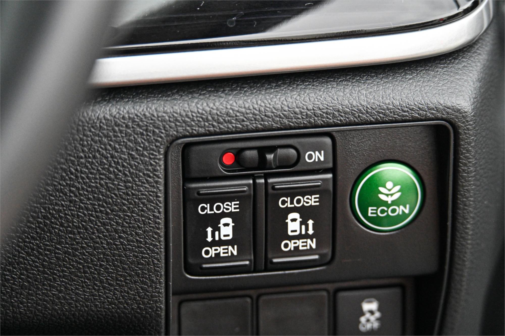 2016 HONDA ODYSSEY RC MY16 VTi-L CONTINUOUS VARIABLE 4D WAGON