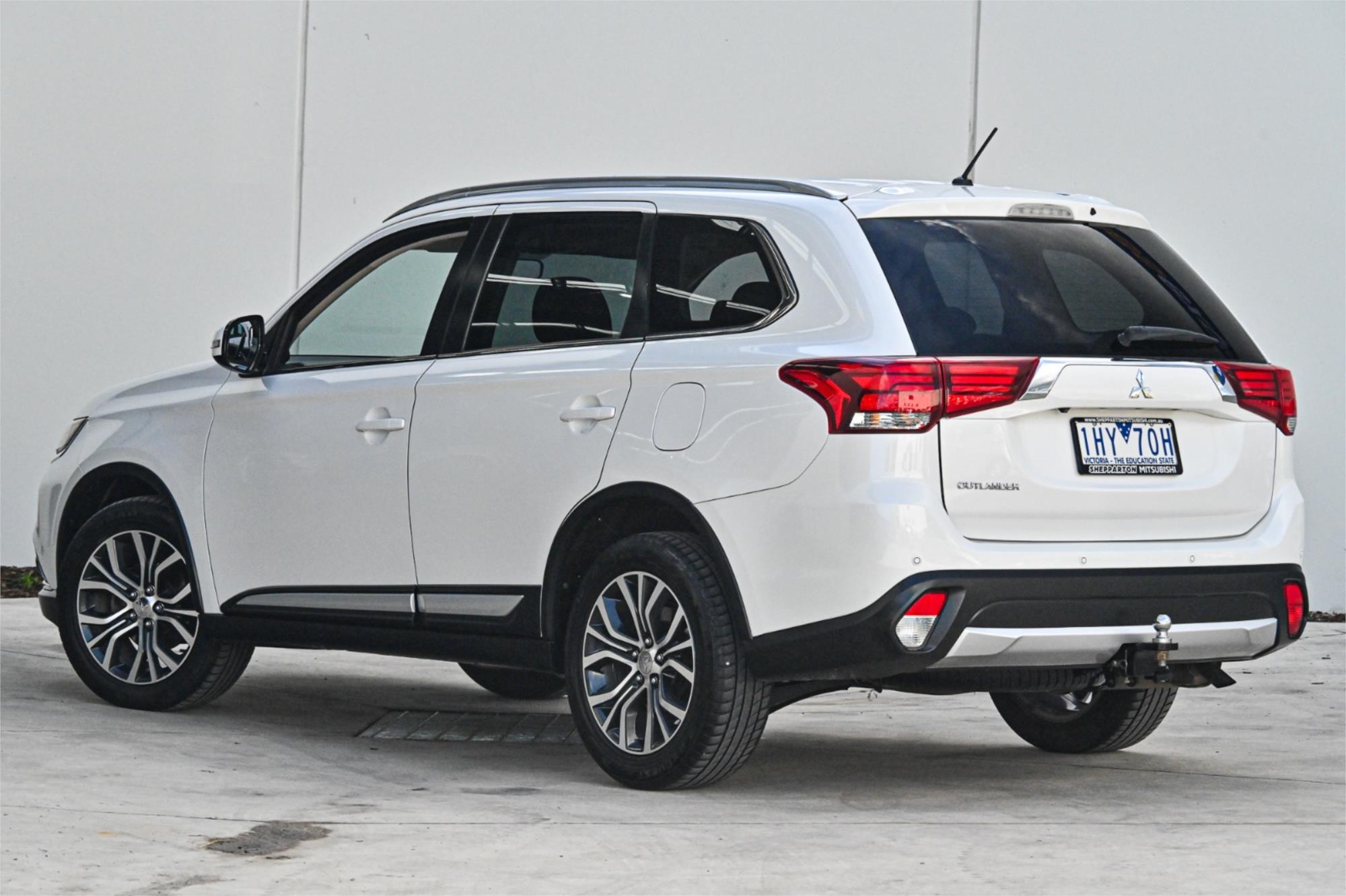 2016 MITSUBISHI OUTLANDER ZK MY16 LS (4x2) CONTINUOUS VARIABLE 4D WAGON