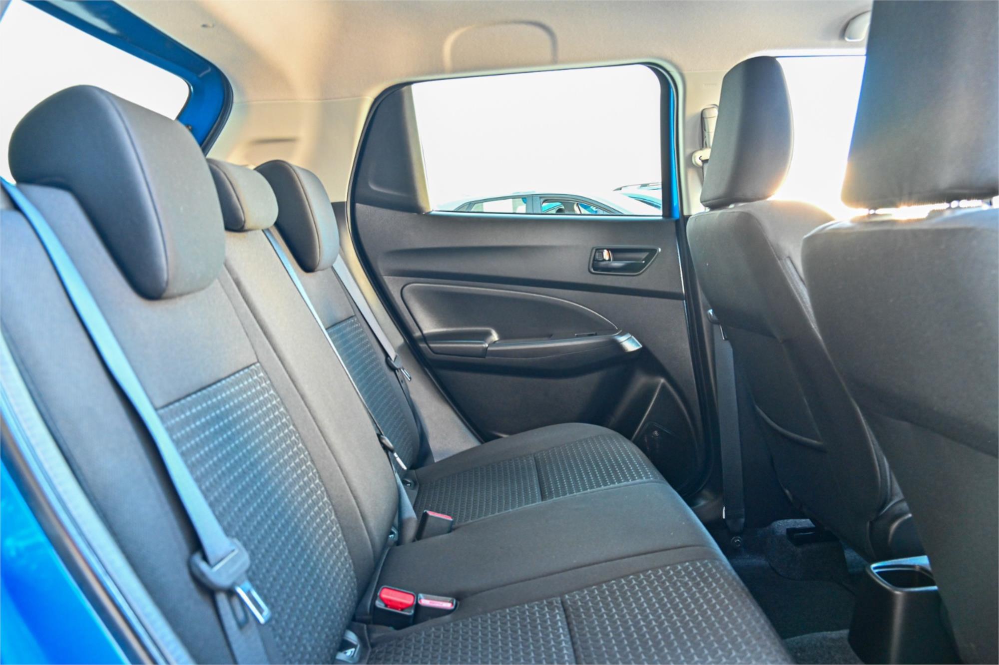 2017 SUZUKI SWIFT AZ GL PLUS (QLD) CONTINUOUS VARIABLE 5D HATCHBACK