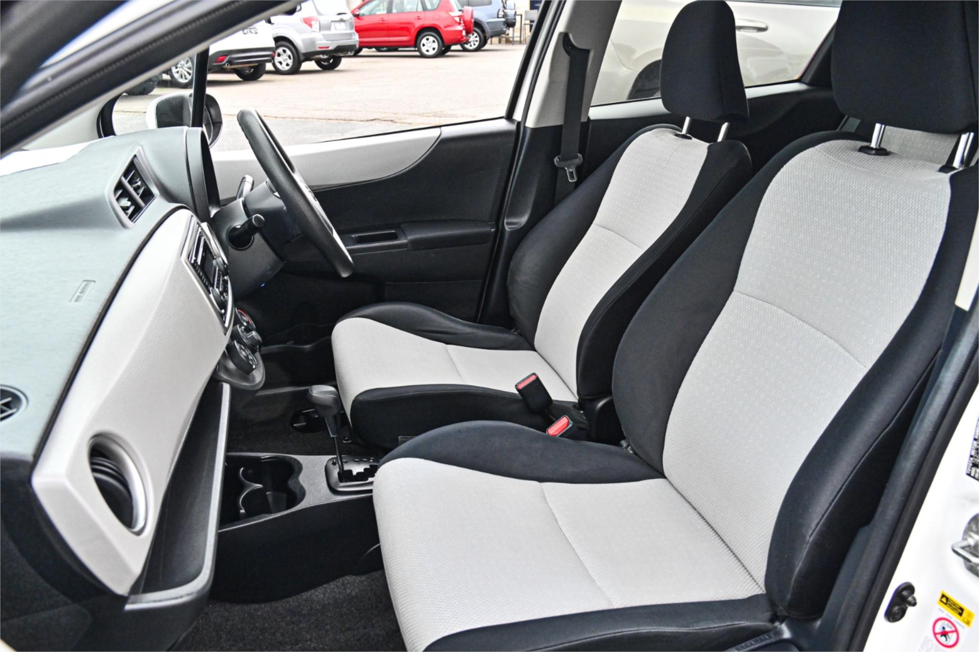 2012 TOYOTA YARIS NCP130R YR 4 SP AUTOMATIC 3D HATCHBACK