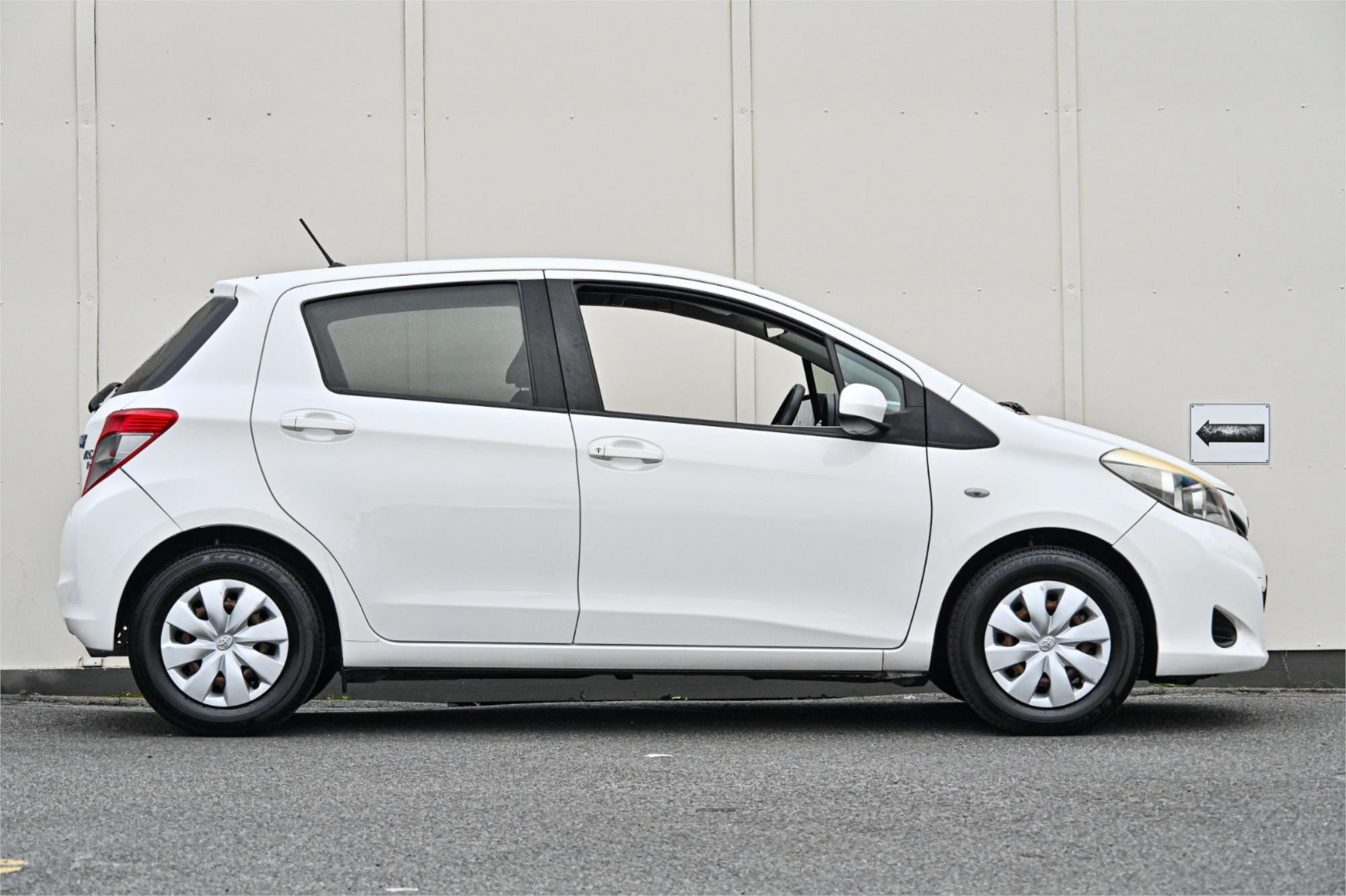 2012 TOYOTA YARIS NCP130R YR 4 SP AUTOMATIC 3D HATCHBACK