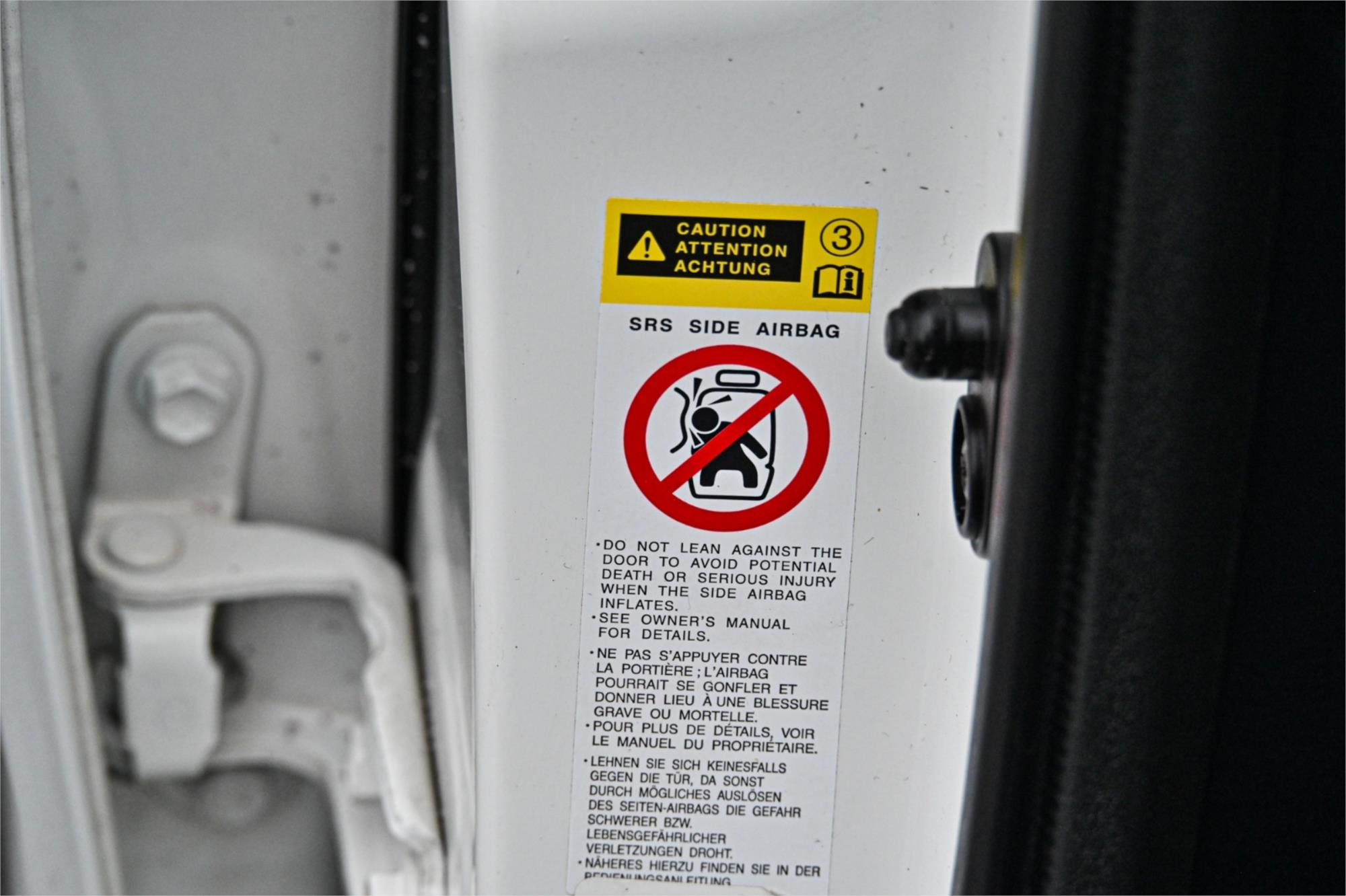 2012 TOYOTA YARIS NCP130R YR 4 SP AUTOMATIC 3D HATCHBACK