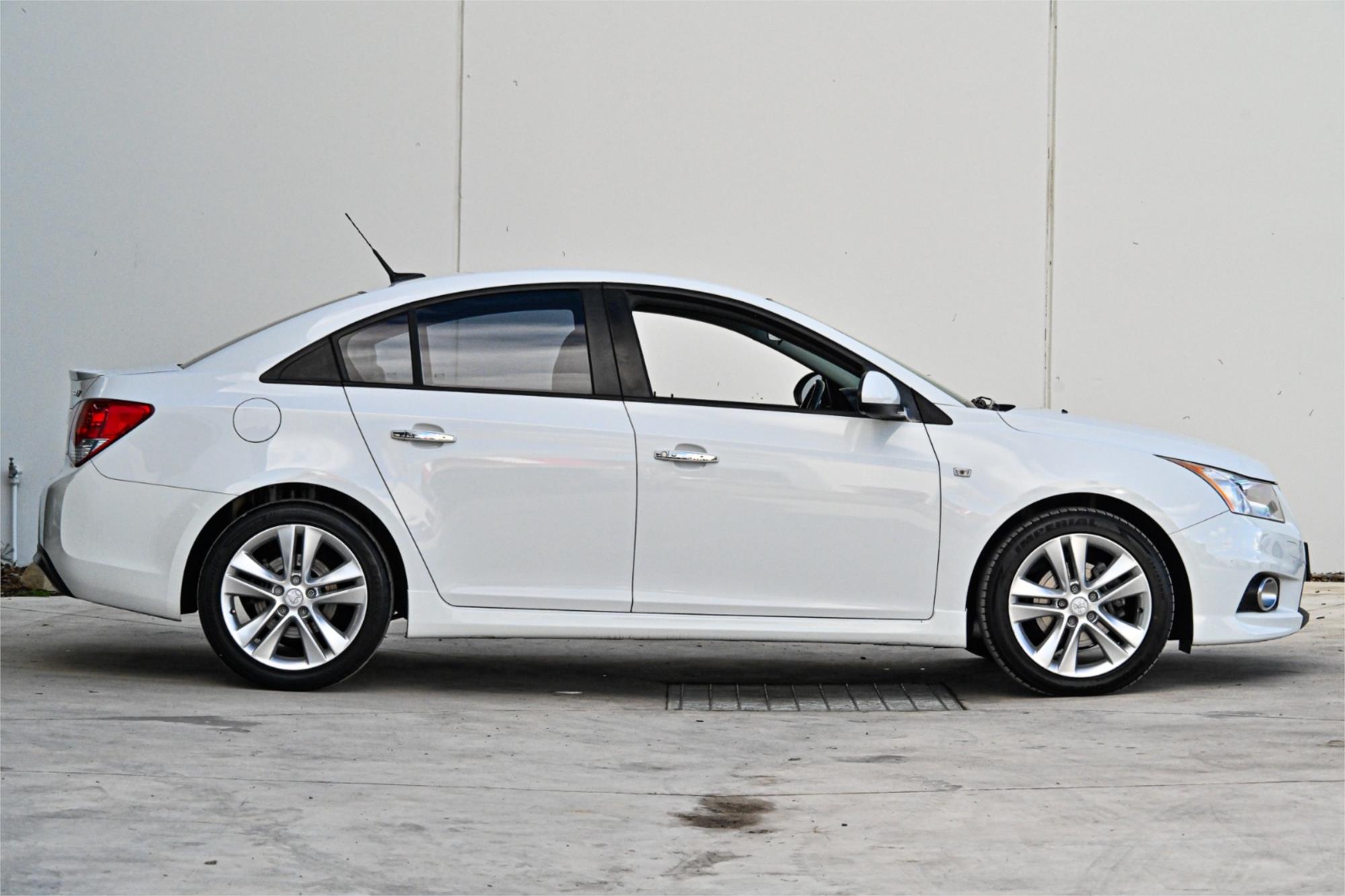 2014 HOLDEN CRUZE JH MY14 SRi V 6 SP AUTOMATIC 4D SEDAN