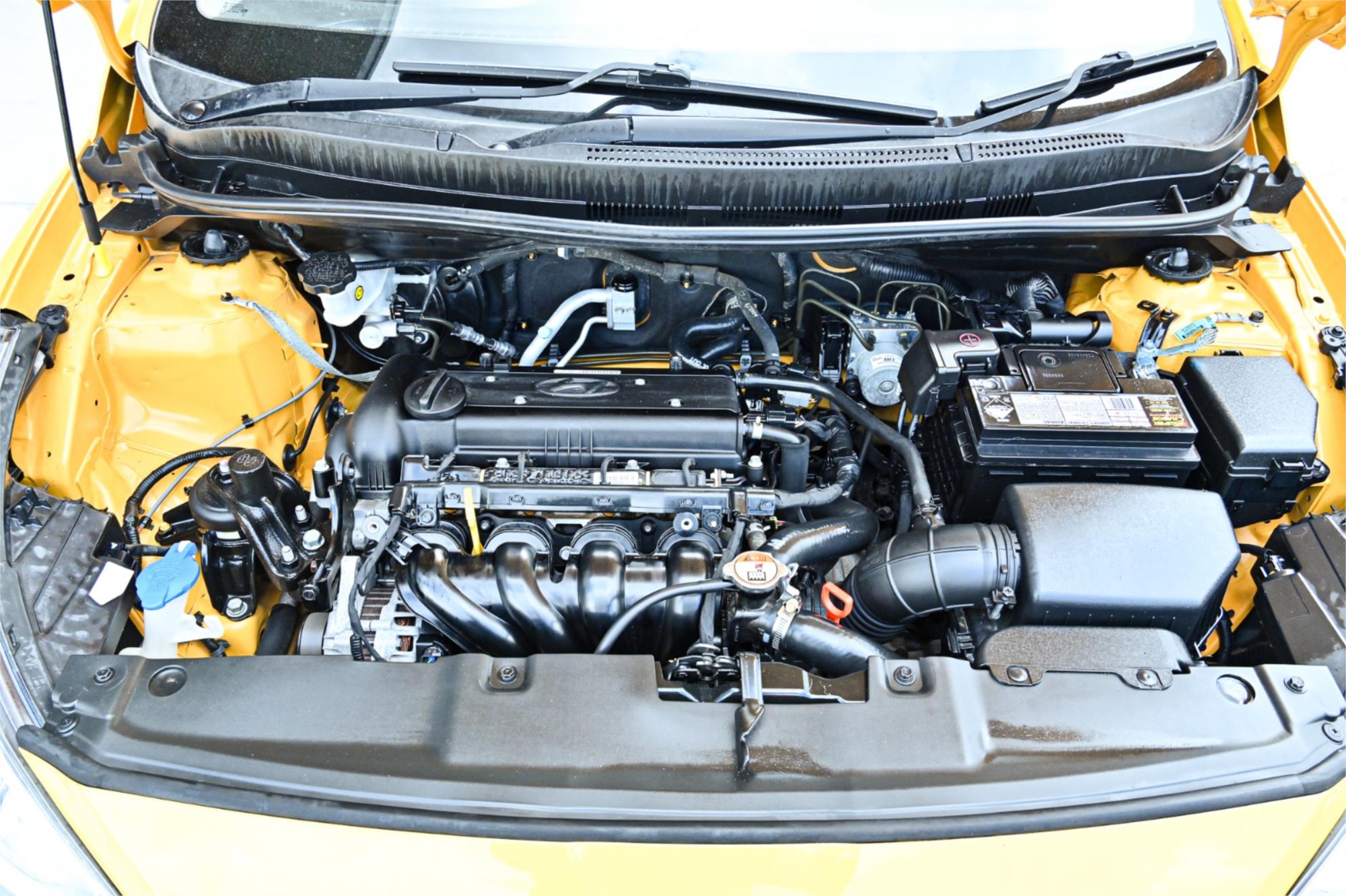 2014 HYUNDAI ACCENT RB2 MY15 ACTIVE 4 SP AUTOMATIC 5D HATCHBACK