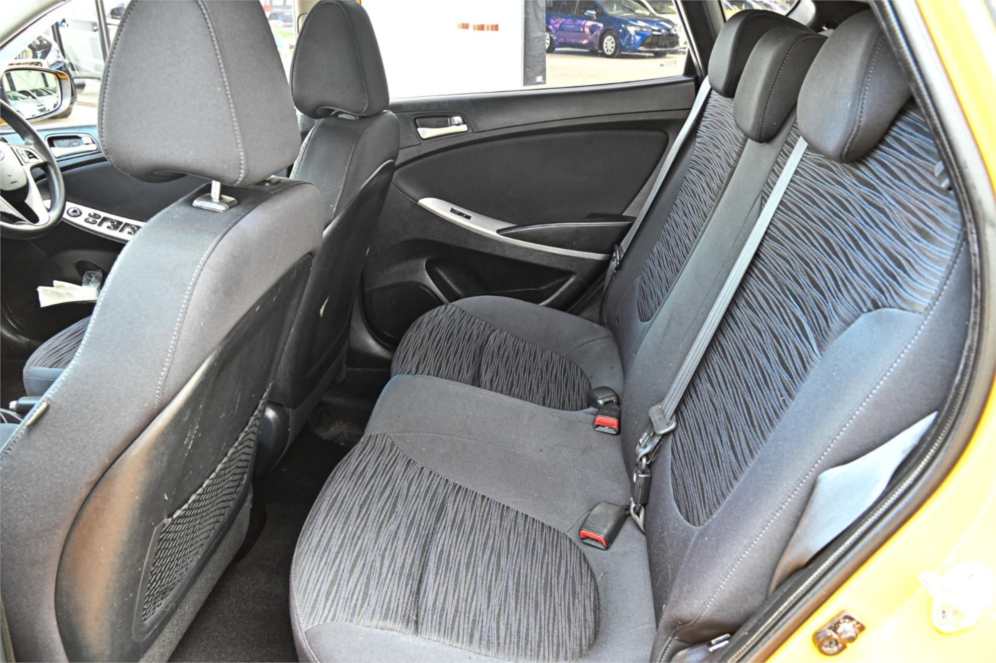 2014 HYUNDAI ACCENT RB2 MY15 ACTIVE 4 SP AUTOMATIC 5D HATCHBACK
